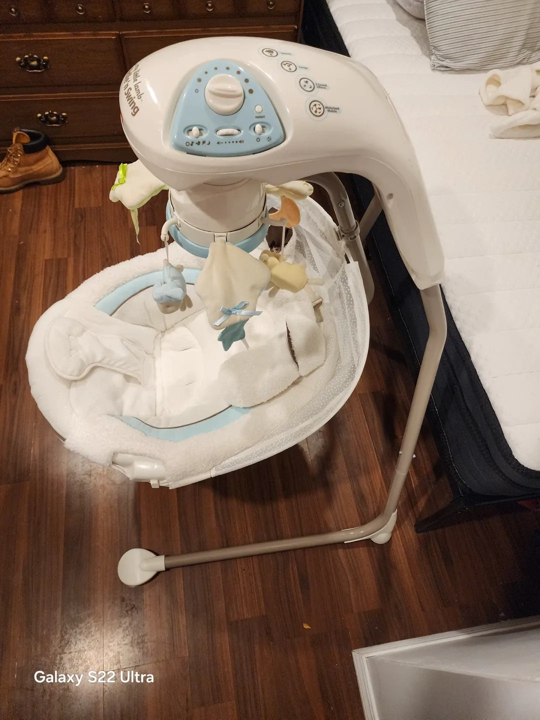 My Little Lamb Cradle ’n Swing image indicator(3)