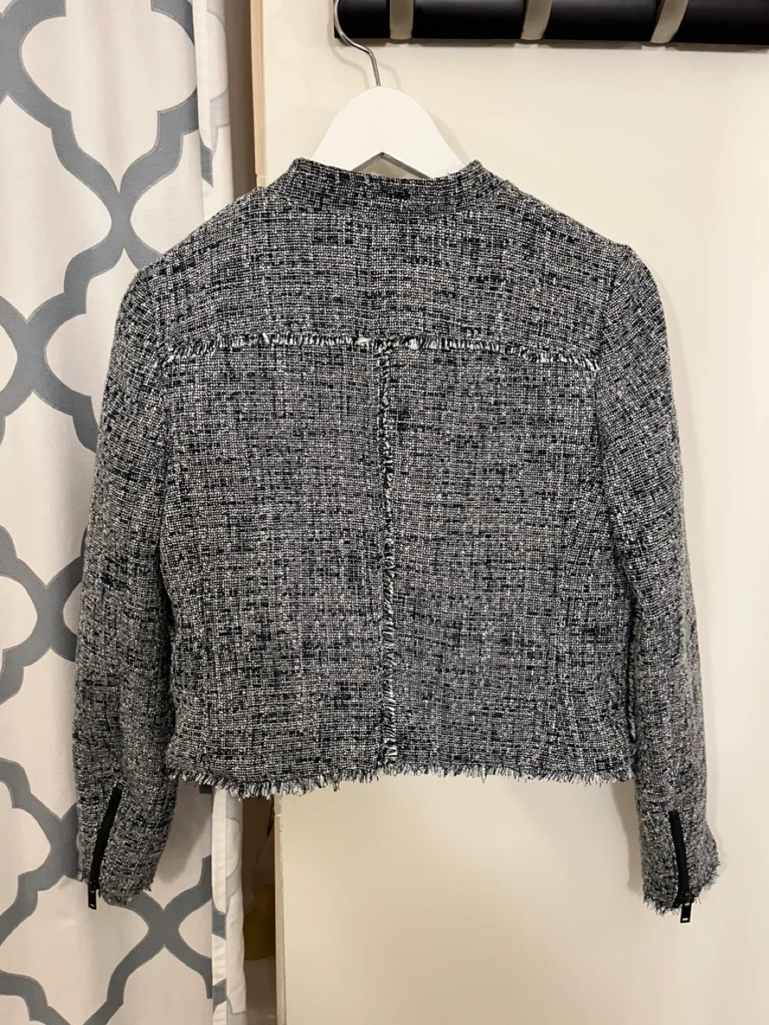 Banana Republic Tweed Jacket - Petite Size 6 image indicator(2)