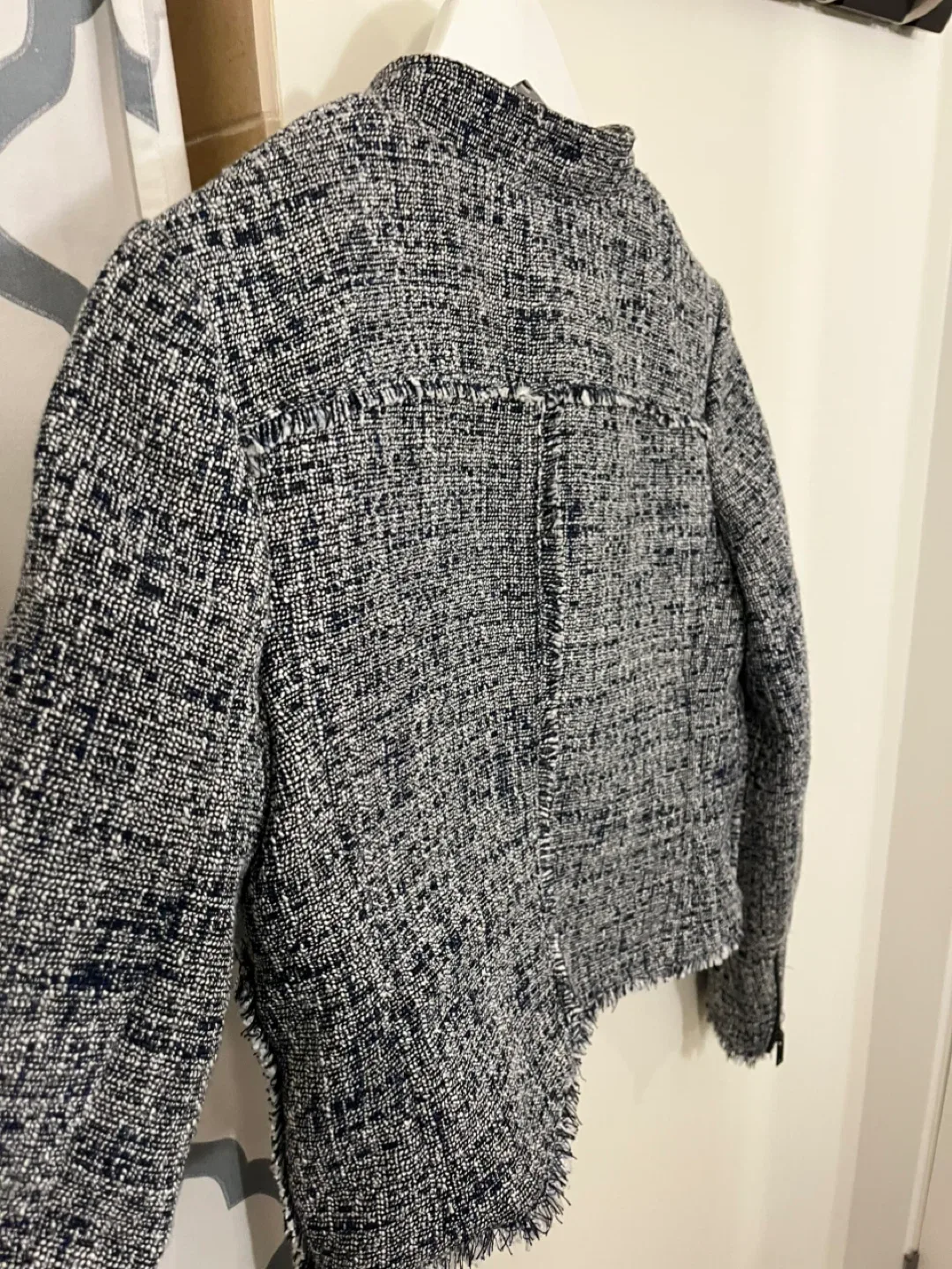 Banana Republic Tweed Jacket - Petite Size 6 image indicator(5)