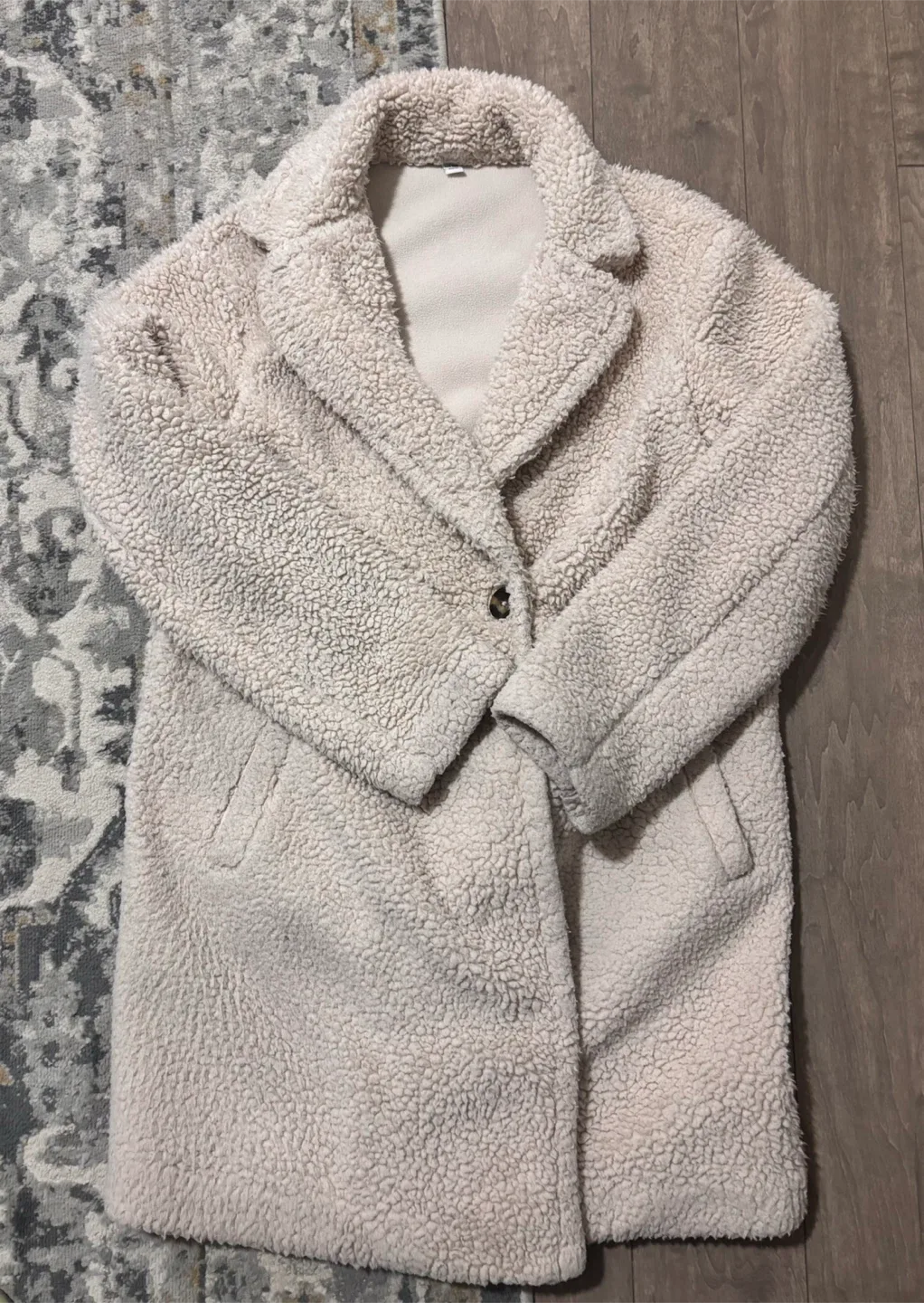 Uniqlo XS Teddy Coat