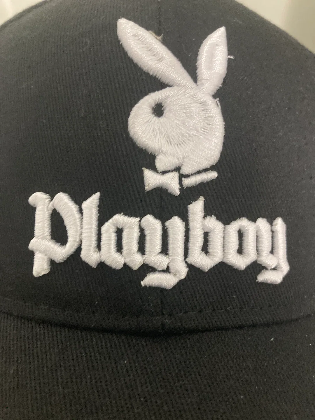 Playboy Black Cap image indicator(2)