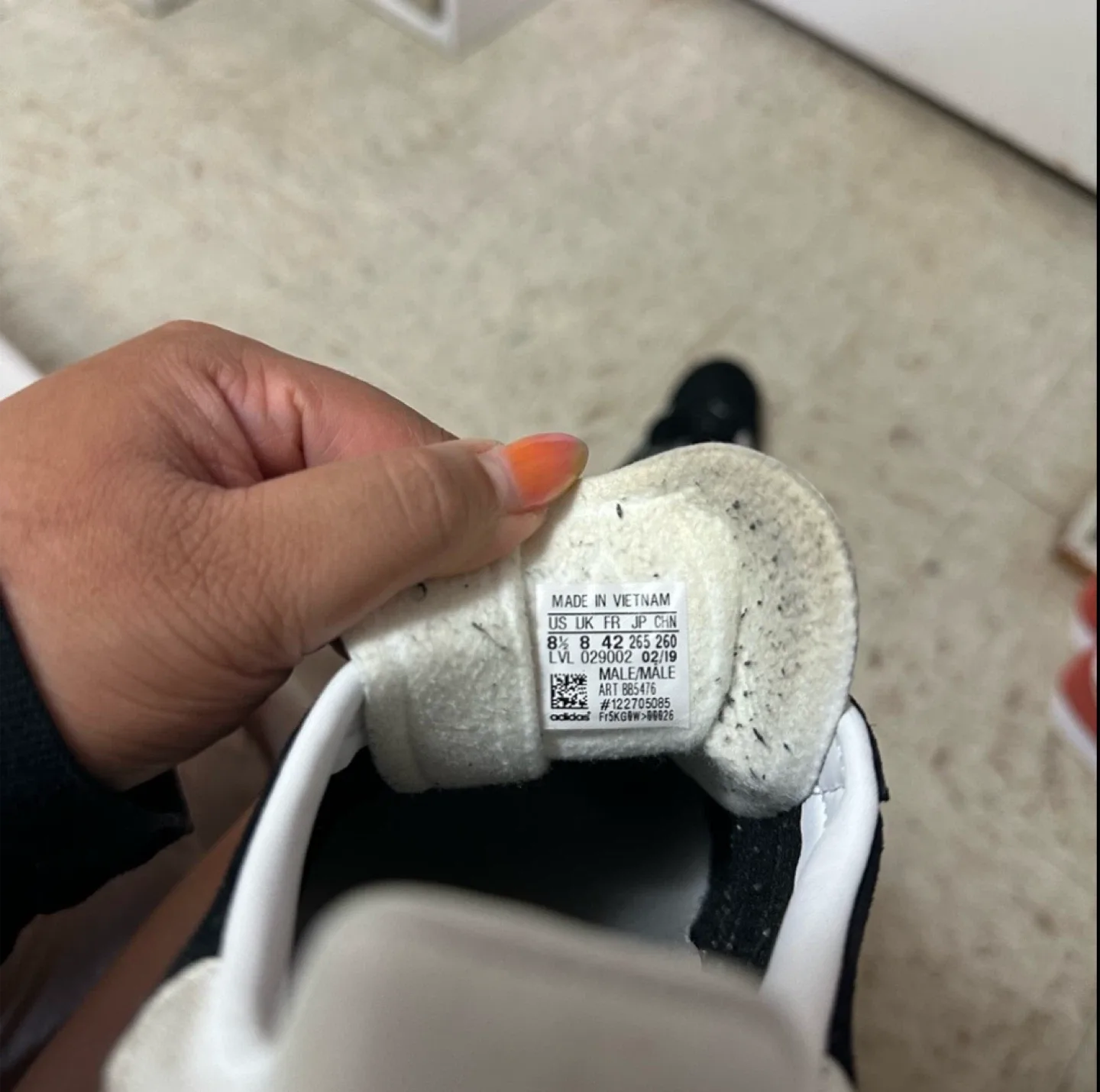 Adidas Gazelle Black & White - Size 8.5 image indicator(4)