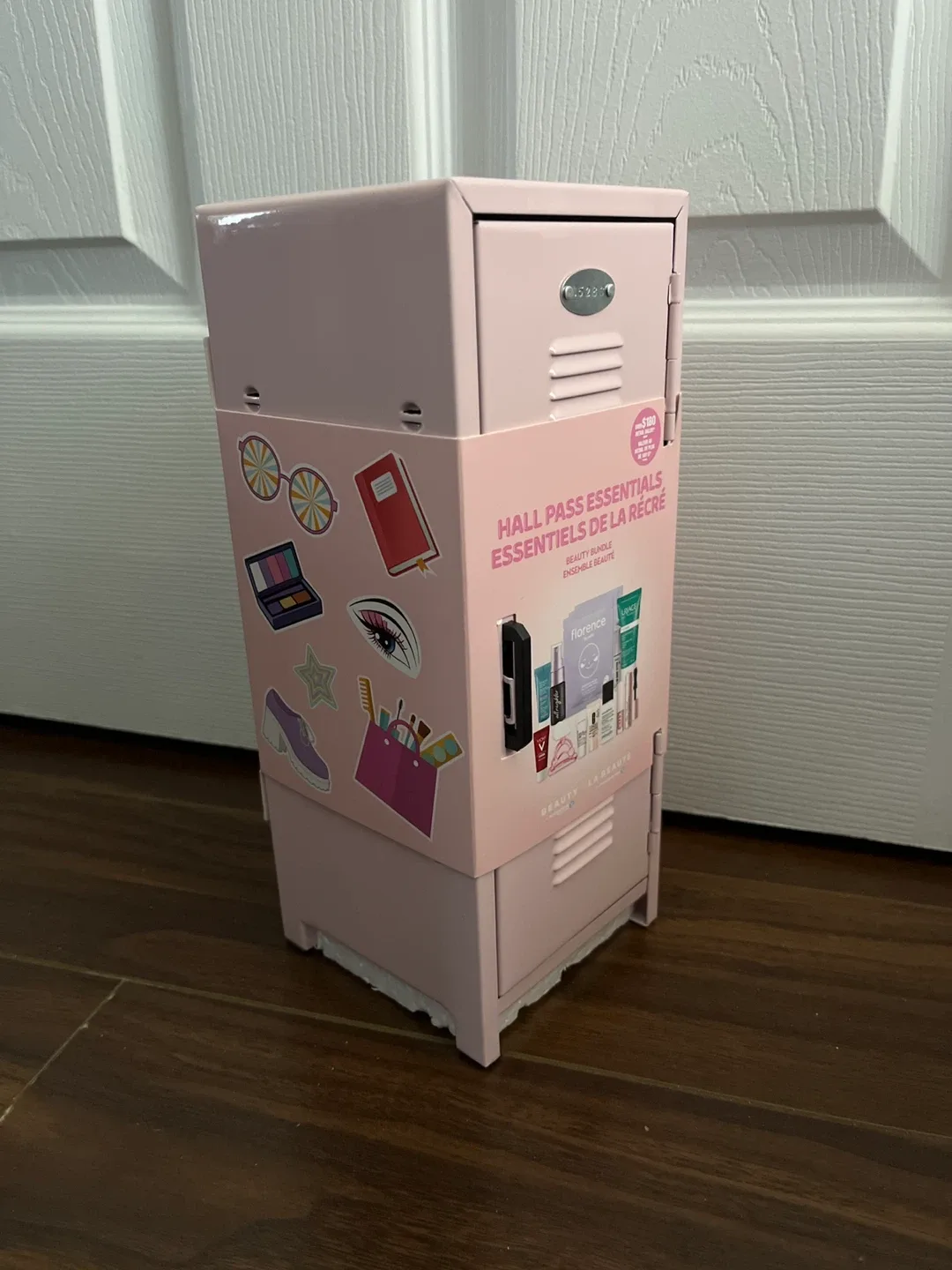 Beauty Essentials Locker Bundle image indicator(3)