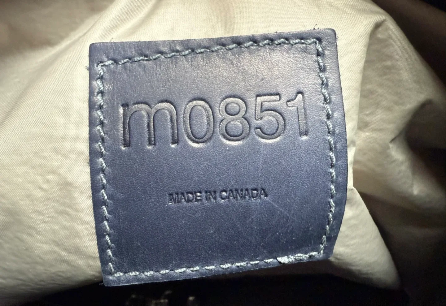 m0851 blue leather handbag purse image indicator(5)