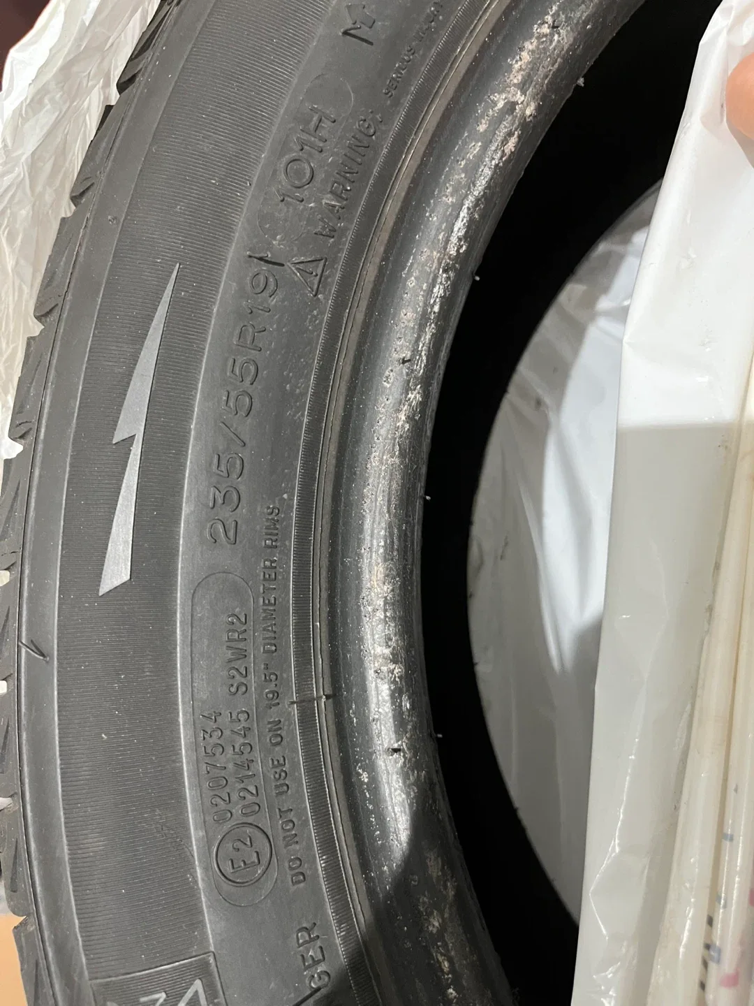 235/55R19 Michelin Winter Tires - Great Condition! image indicator(5)