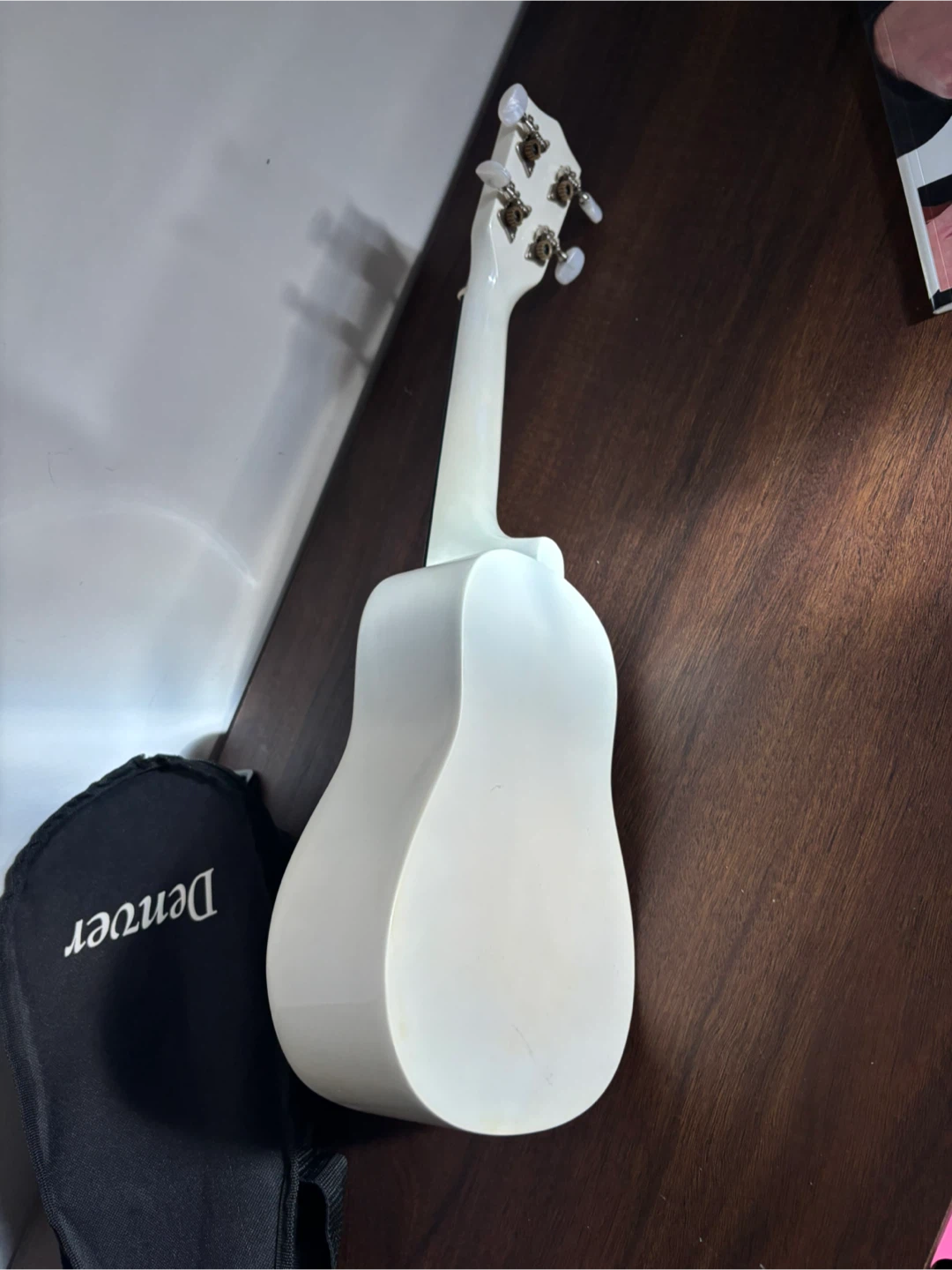 Denver Duke-WT White Ukulele with Case - photo 4