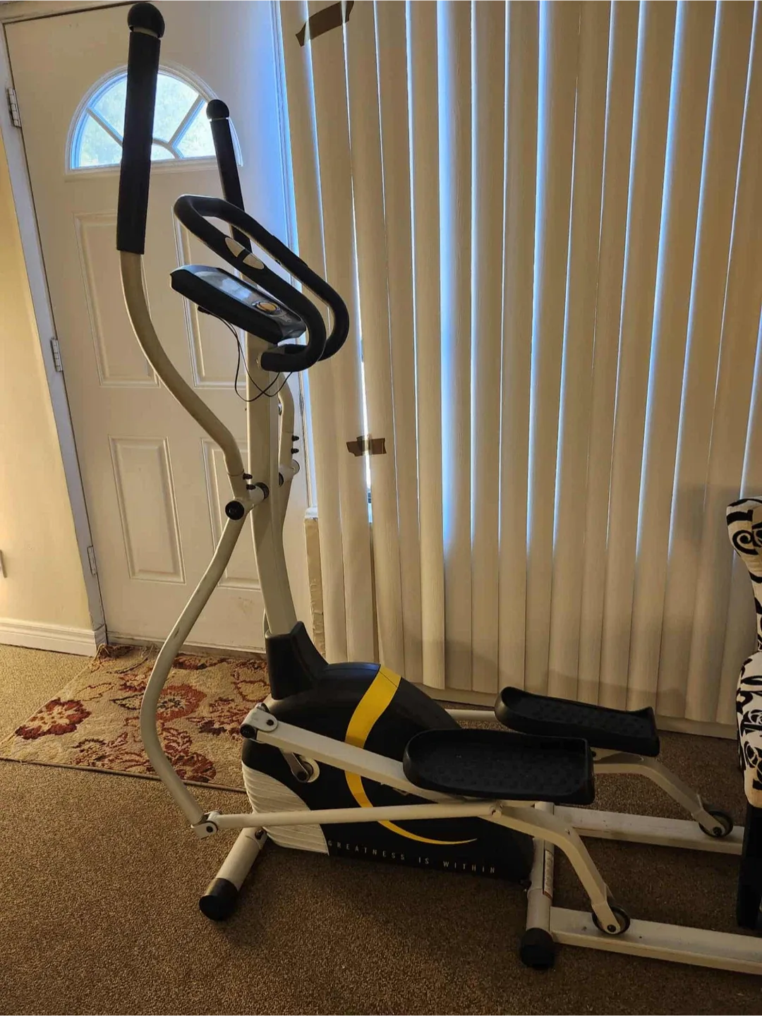 Everlast Elliptical Exercise Machine image indicator(2)