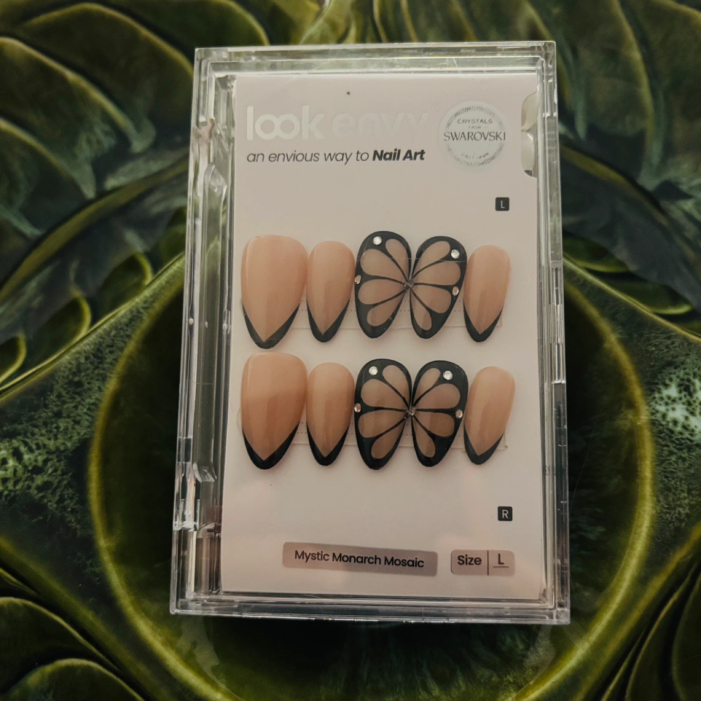*New* $160+ Look Envy Mystic Monarch Press-On Nails