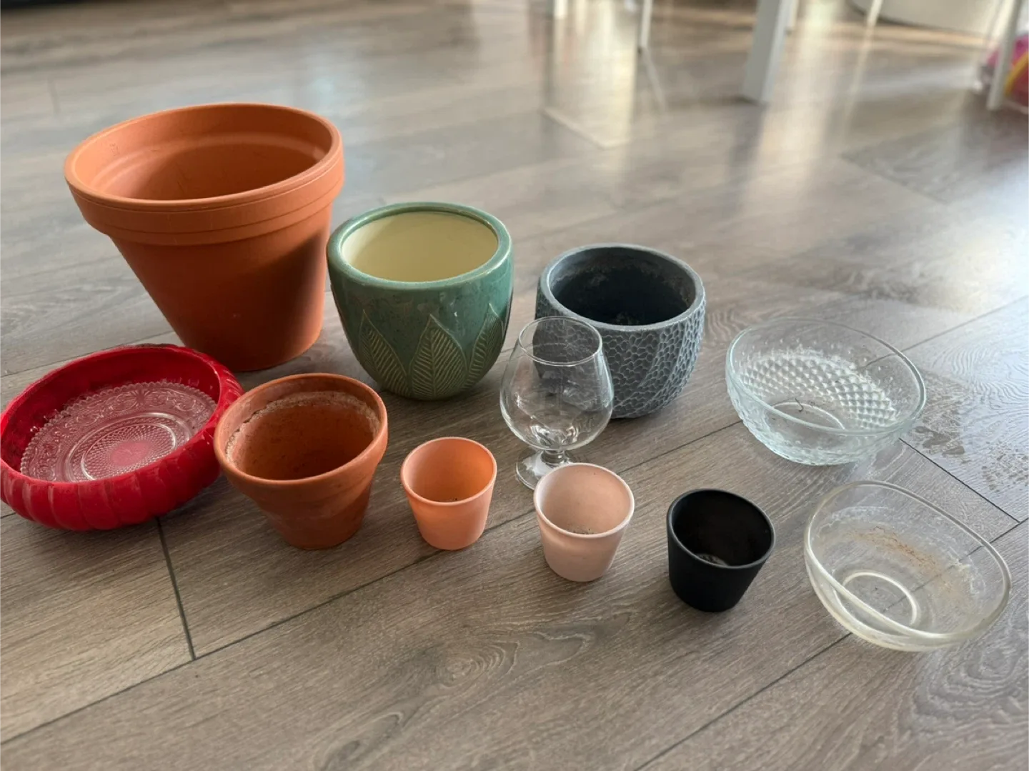 Assorted Ceramic & Glass Plant Pots thumbnail