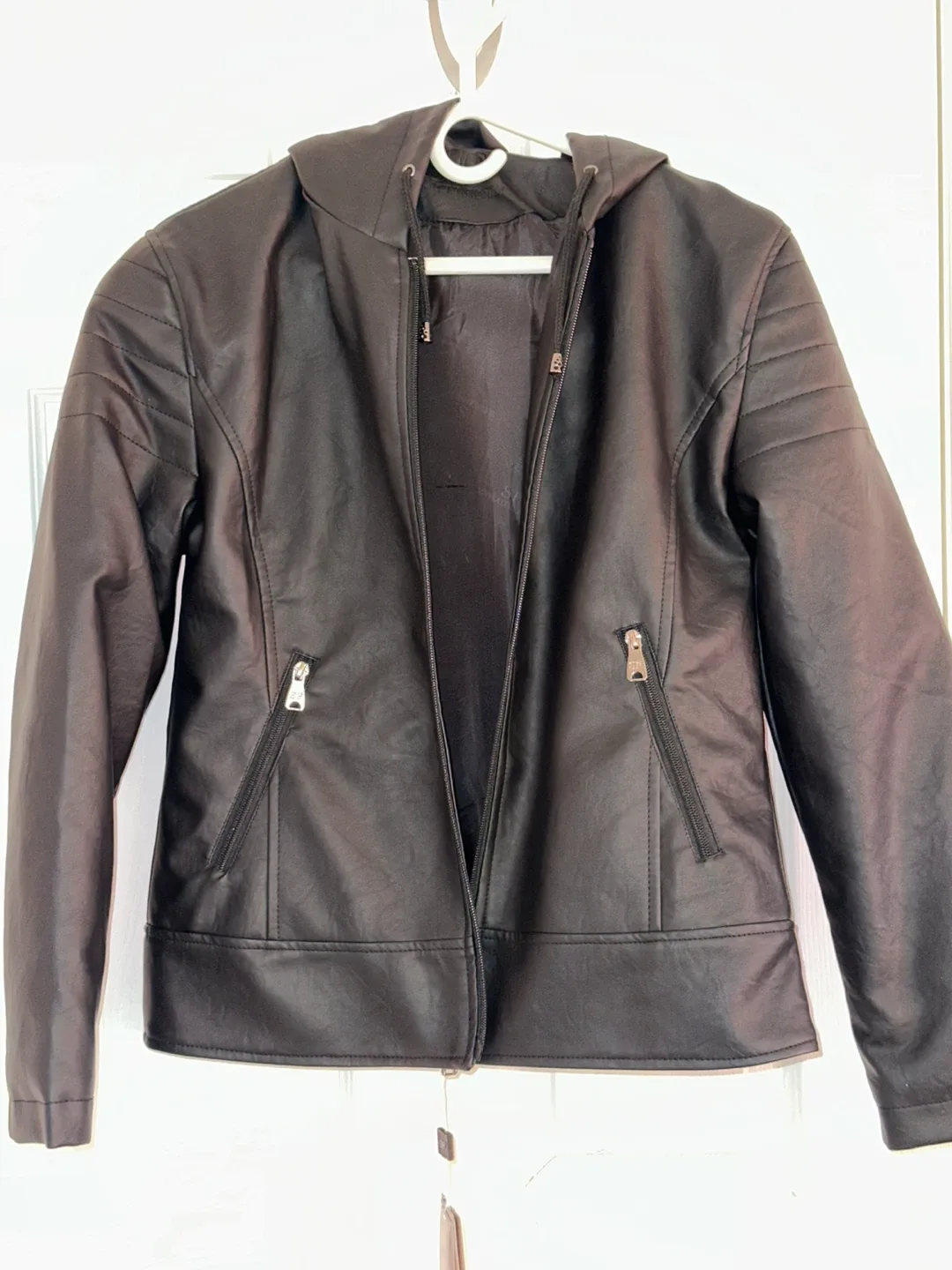 Women’s Black Hooded Leather Jacket image indicator(3)