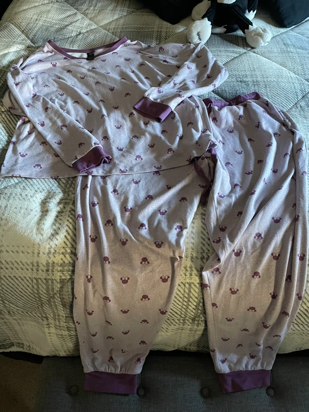 Disney Pajama Set - Size L image indicator(3)