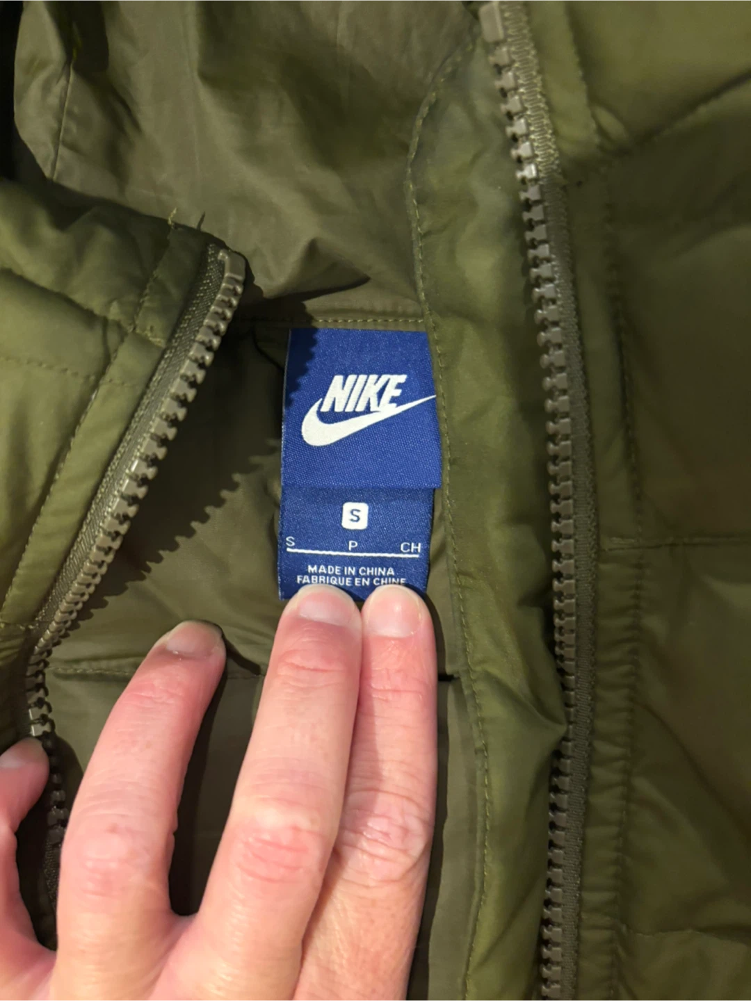 Nike Puffer Jacket - Olive Green, Size S - photo 3