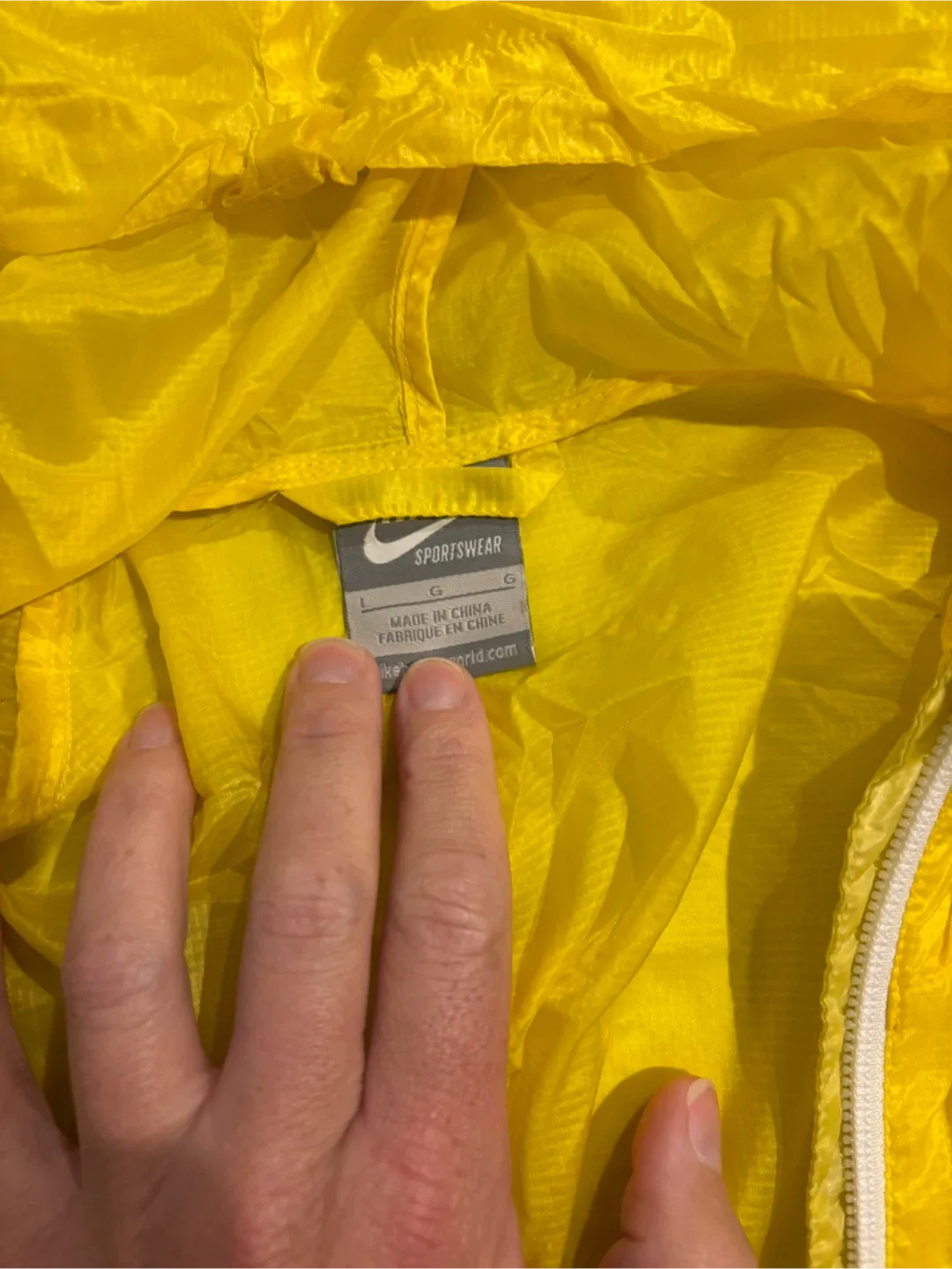 Nike Yellow Windbreaker Jacket - Size Large image indicator(3)