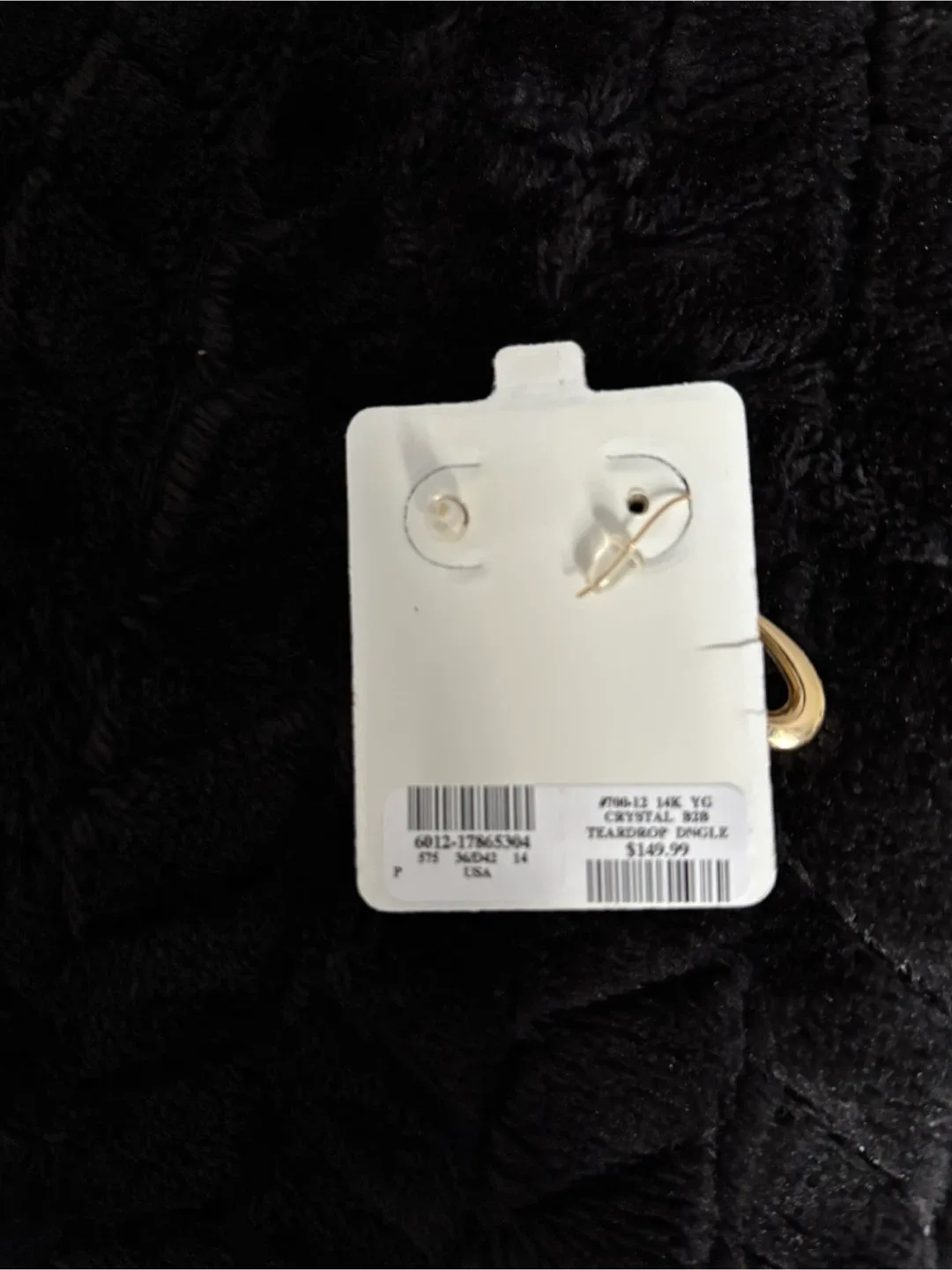 14K Gold Teardrop Dangle Earrings image indicator(2)