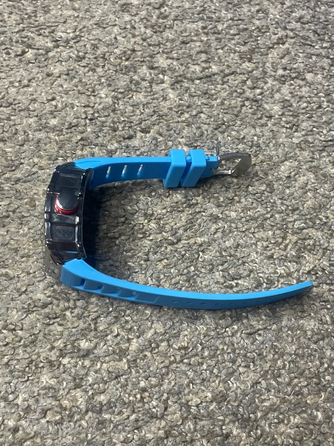 Richard Millie image indicator(2)