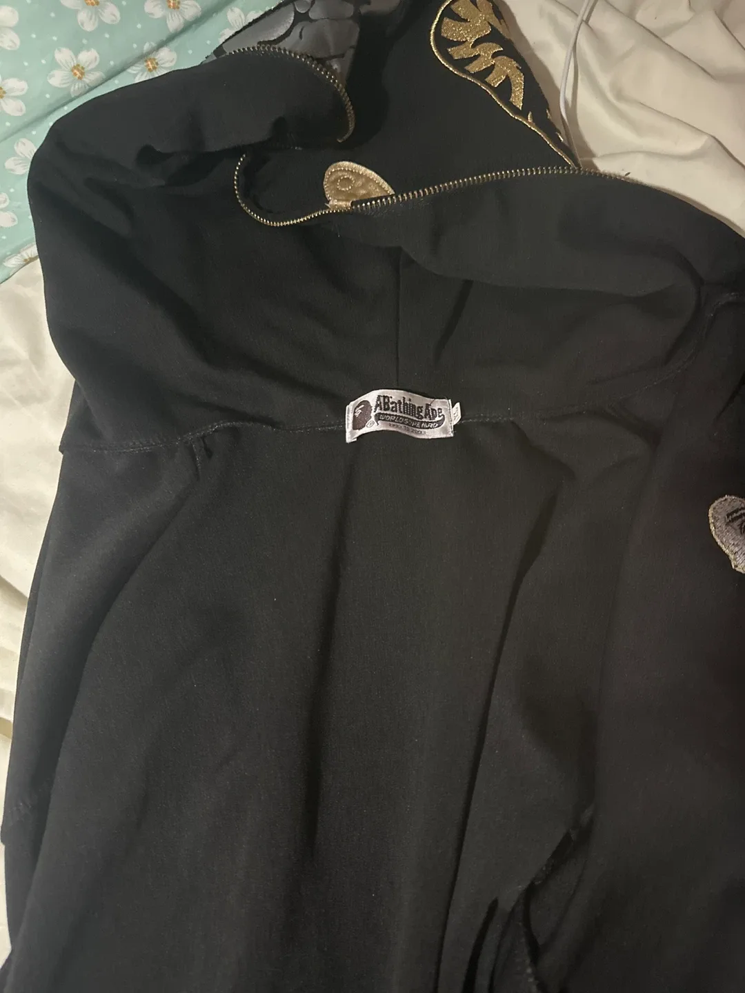 Bathing Ape (BAPE) Black Shark Hoodie image indicator(3)