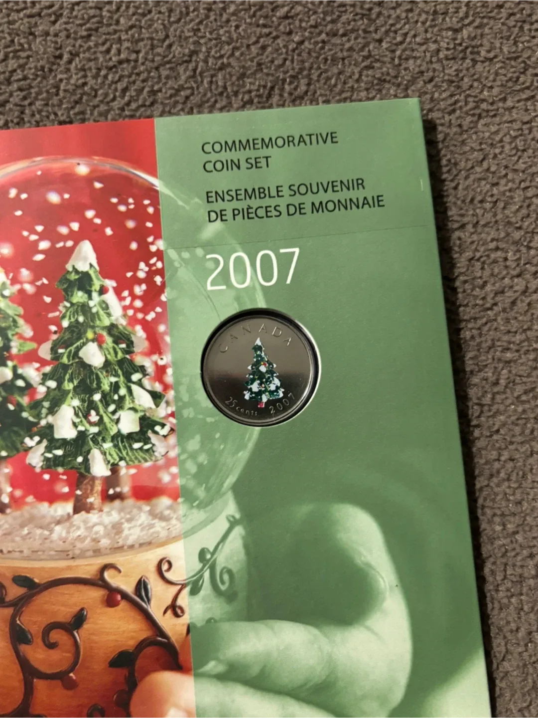 2007 Royal Canadian Mint Commemorative Coin Set image indicator(2)