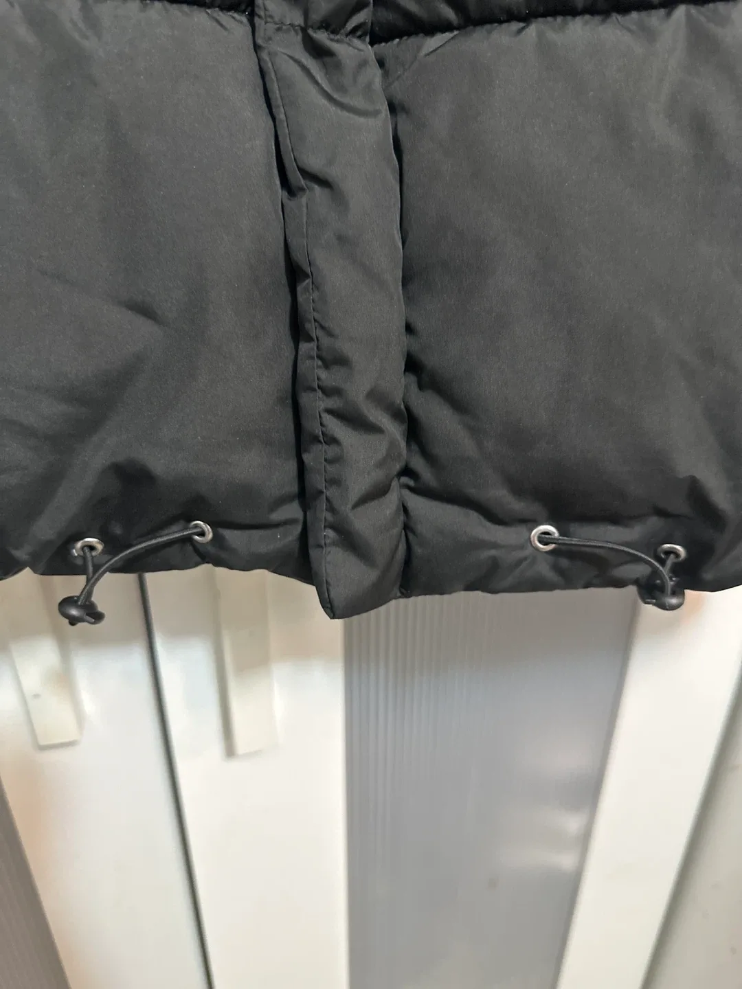 SHEIN Black Puffer Vest - Size S image indicator(2)