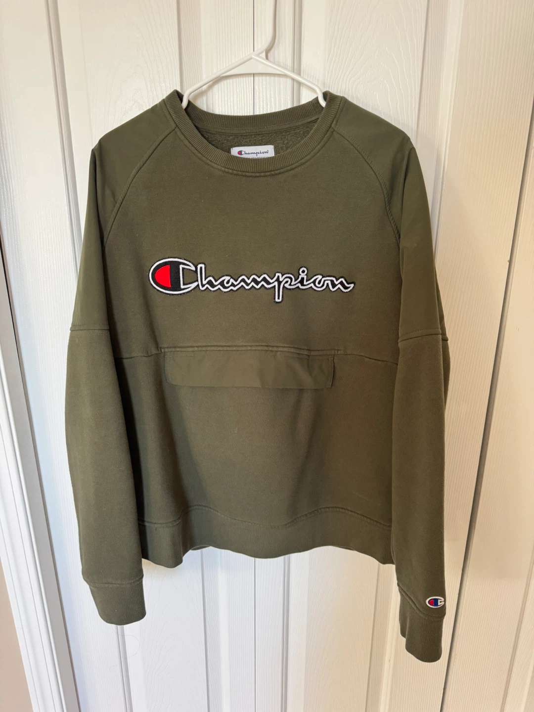 Mens Champion Olive Green Crewneck - Size L