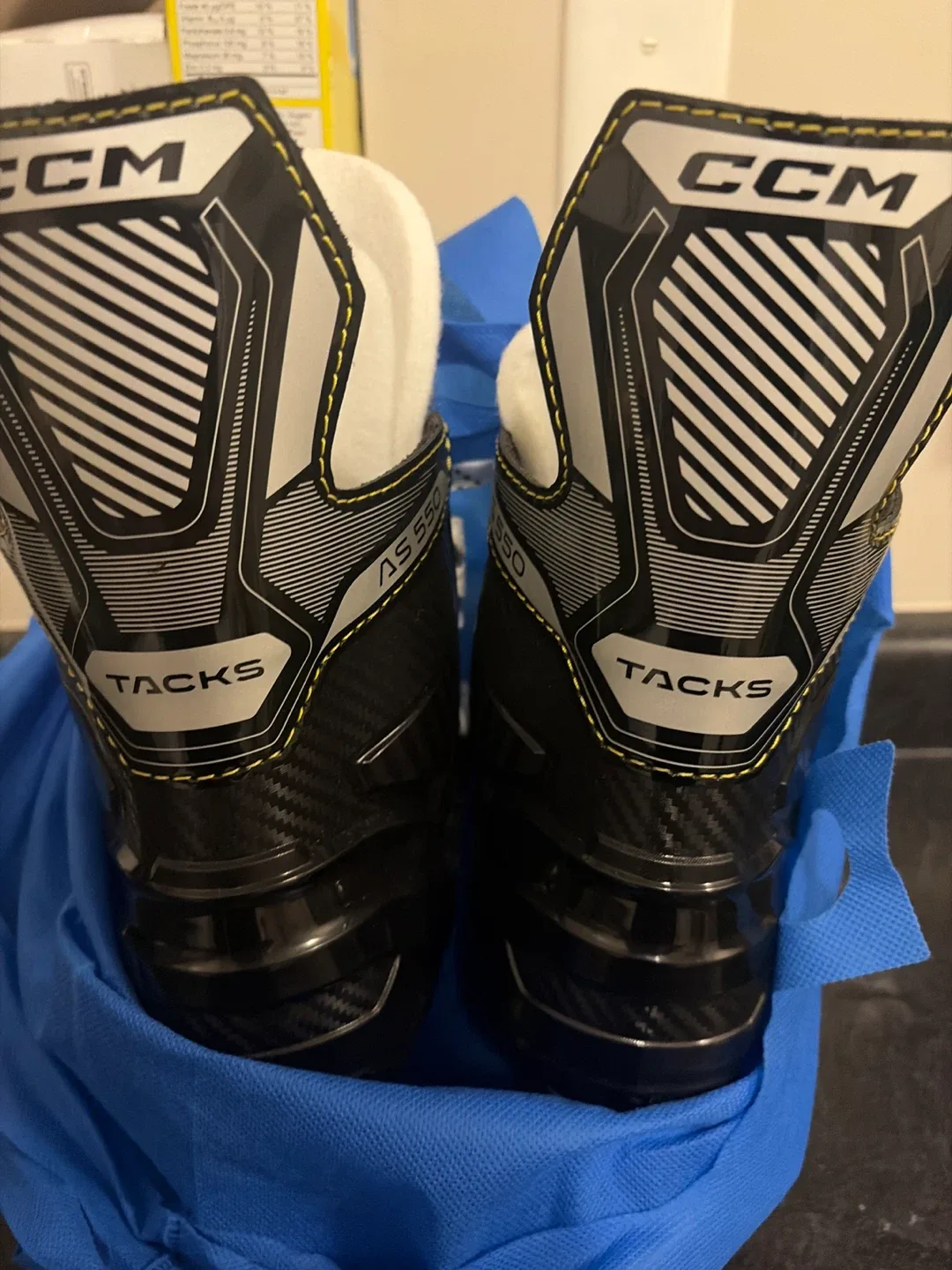 CCM AS550 Ice Skates - Size 10 image indicator(5)