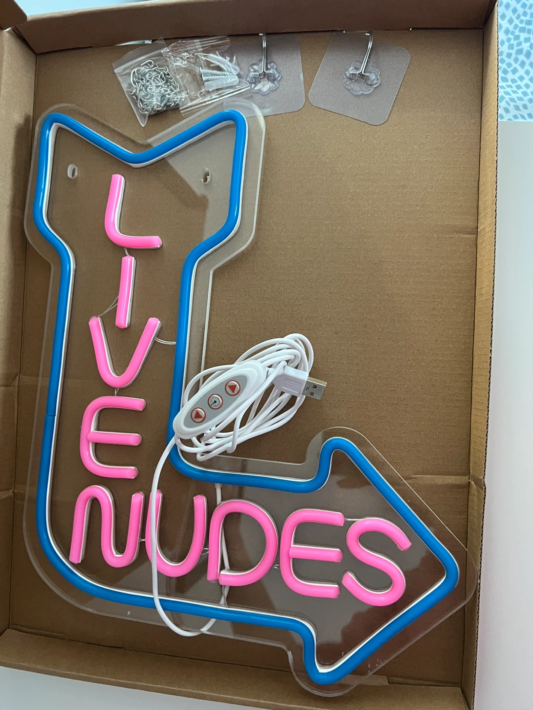 Live Nudes Neon Sign - photo 3