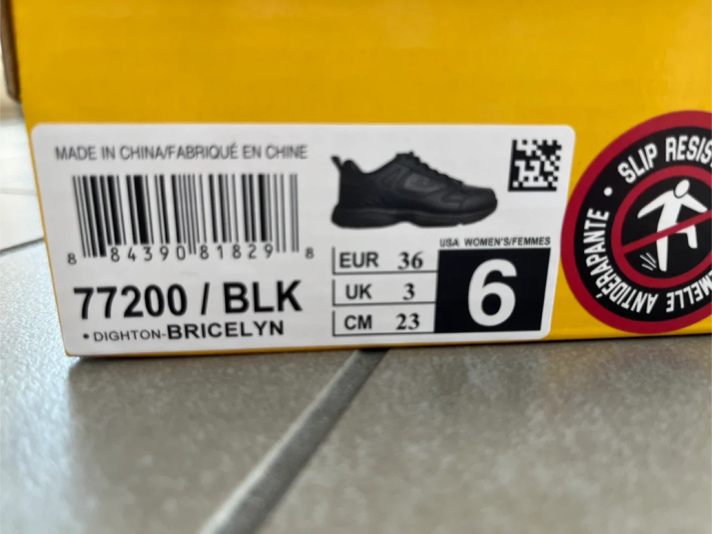 Skechers Relaxed Fit Work Shoes - Size 6 image indicator(2)