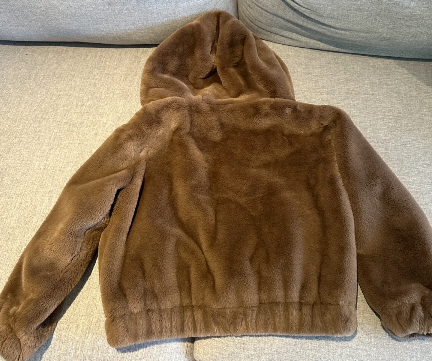Zara faux fur hoodie image indicator(4)