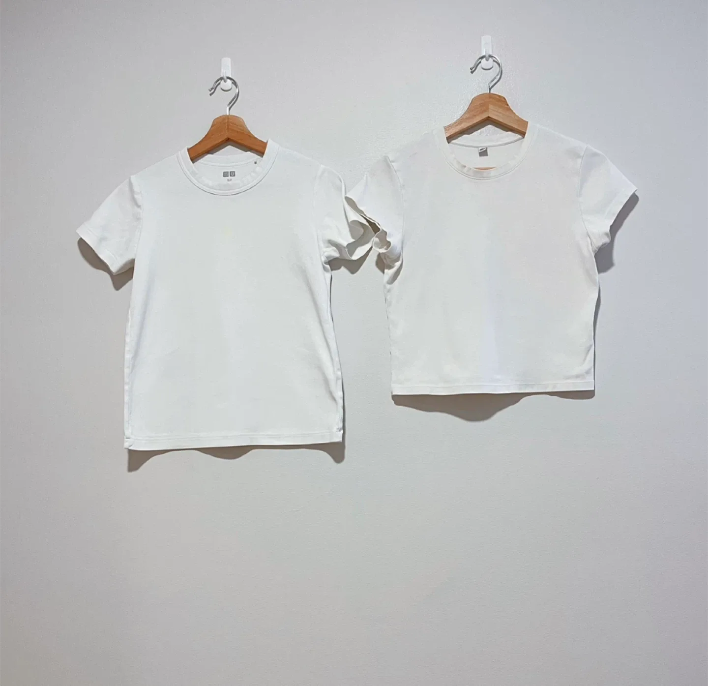 Women’s Uniqlo White T-Shirts (M & S) thumbnail