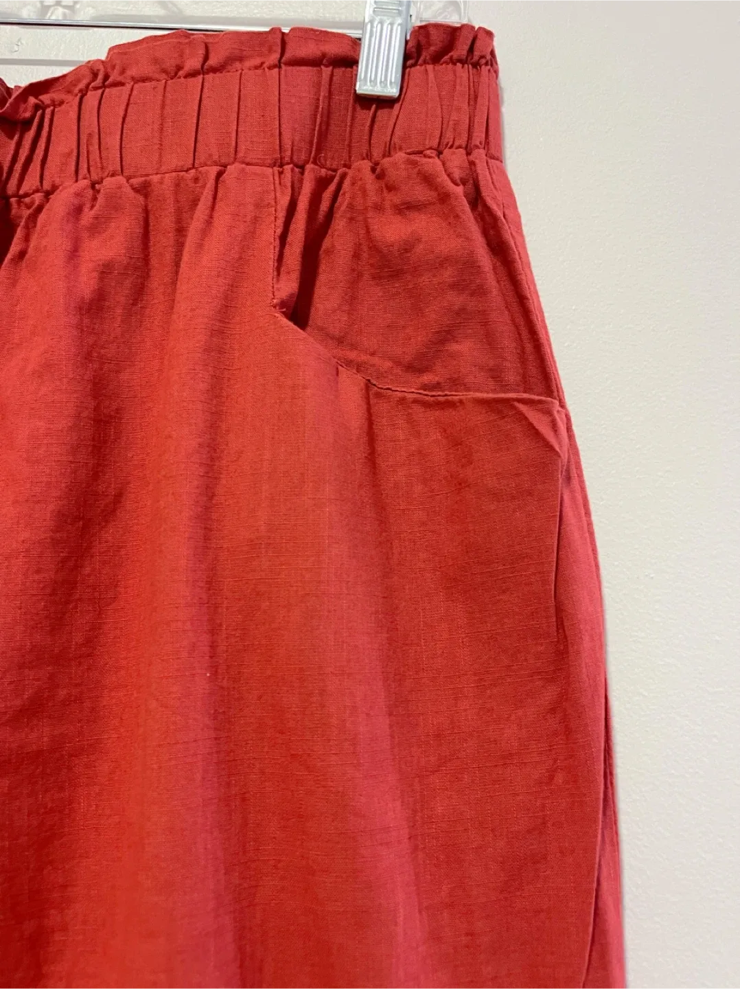 New-Women’s Linen Pants - Size XL image indicator(2)