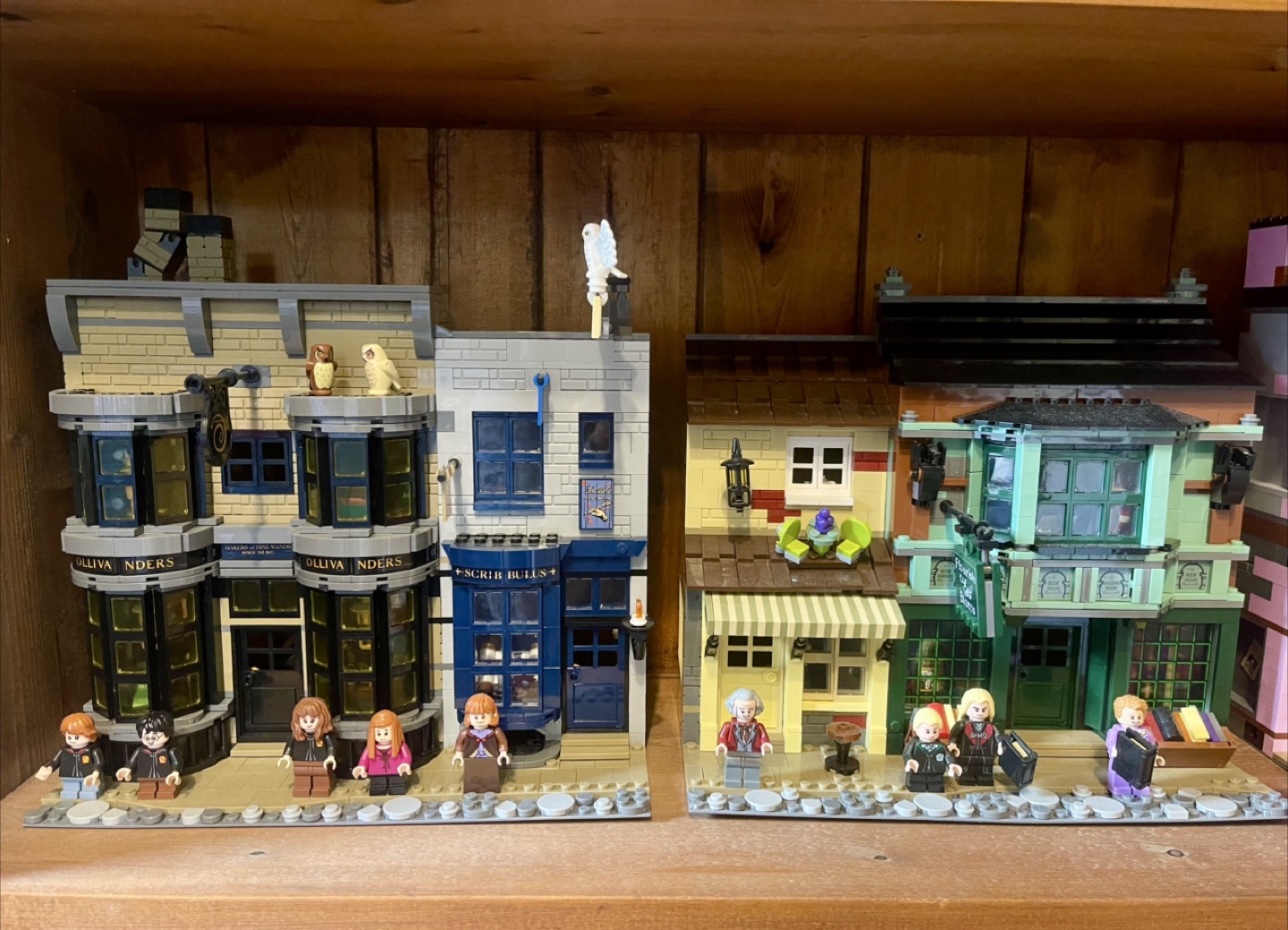 Harry Potter Diagon Alley Collectors Set - photo 2