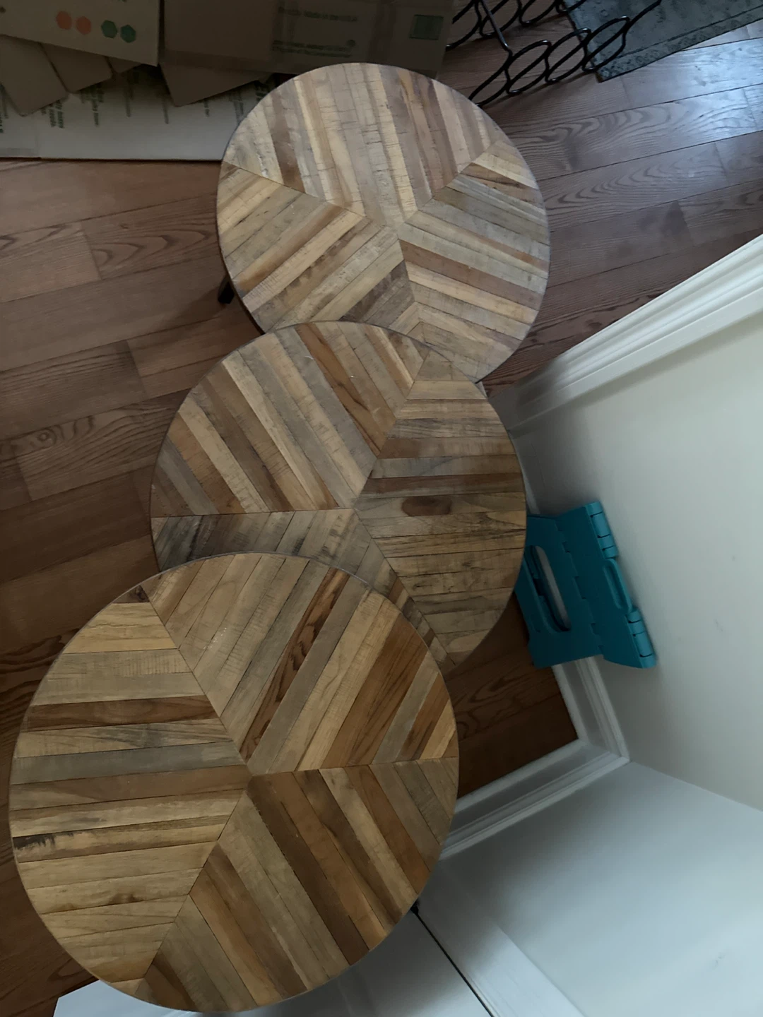 Set of 3 Nesting Side Tables - photo 4