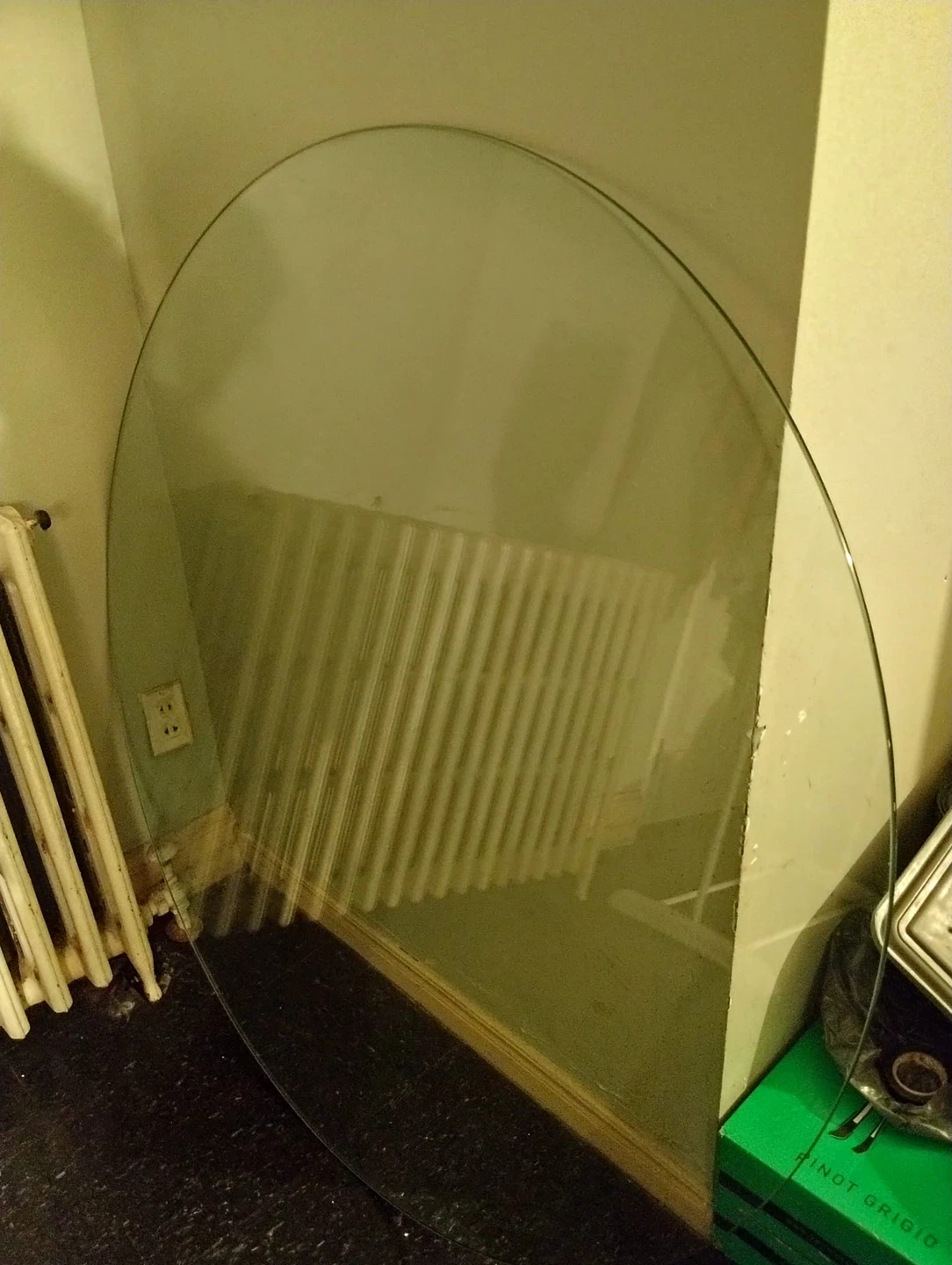 Round Glass Table Top - 47 inches - photo 2