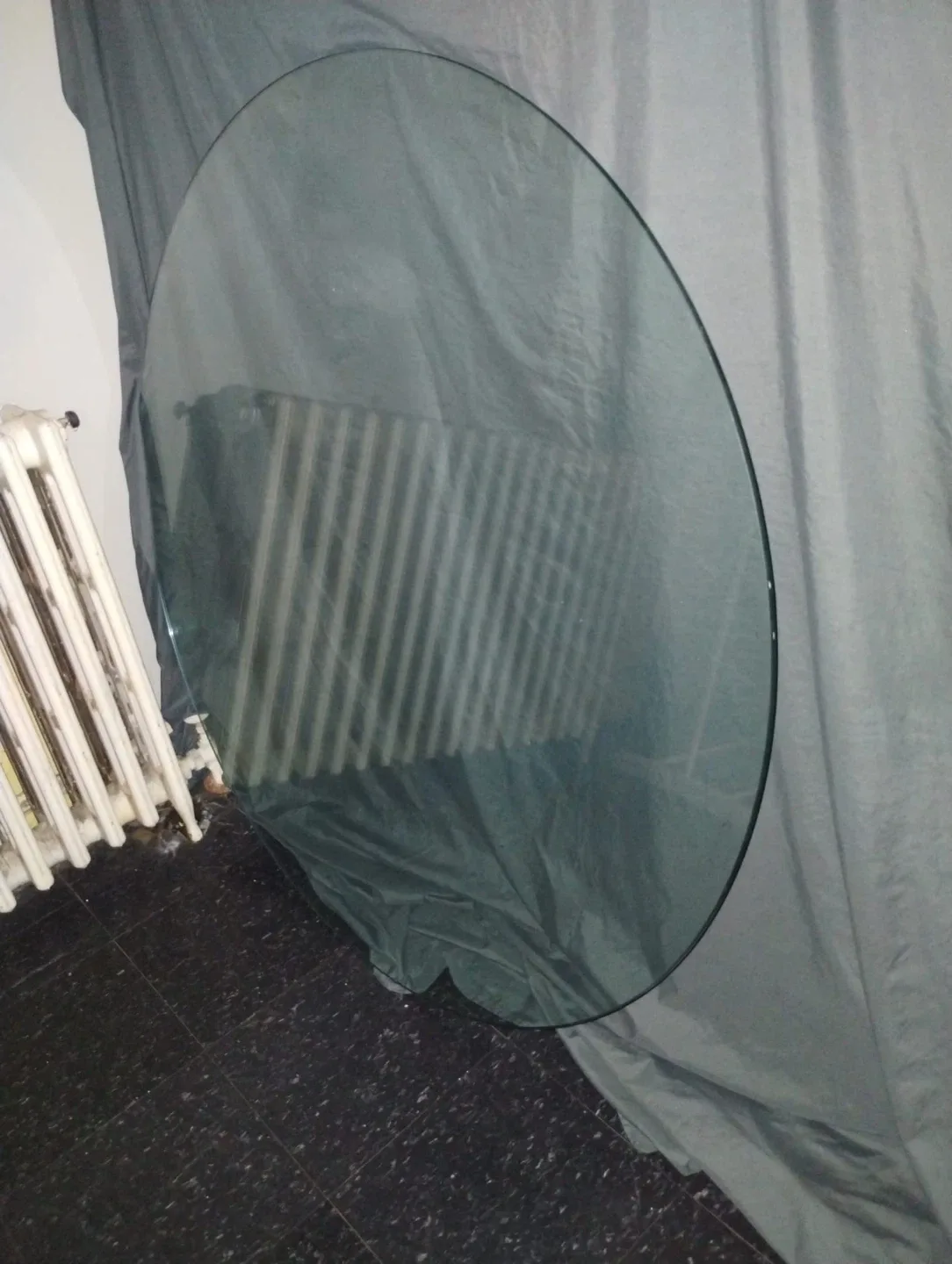 Round Glass Table Top - 47 inches thumbnail