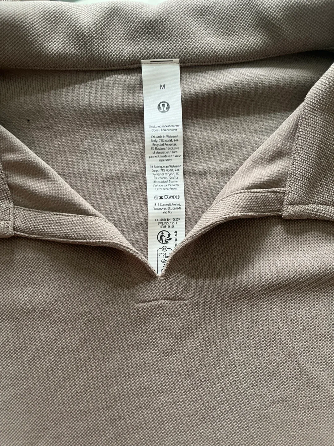 Lululemon Softstreme Oversized LS Polo - M image indicator(2)