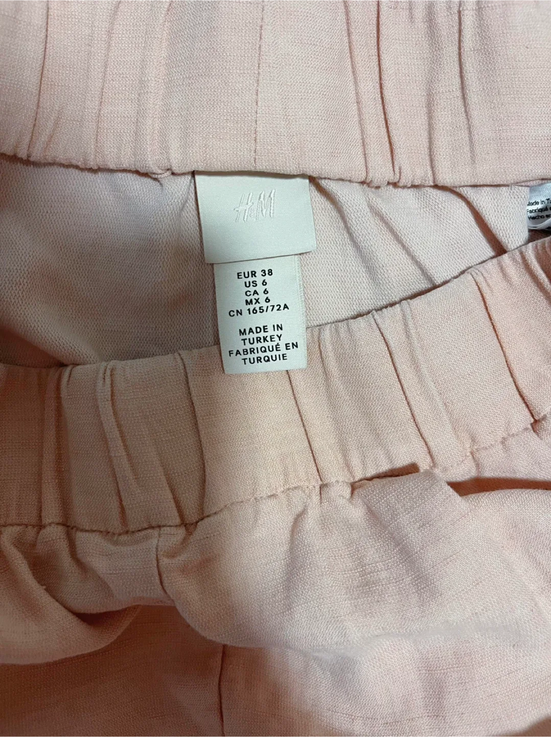 Women’s H&M Linen Shorts - Size 6 image indicator(2)