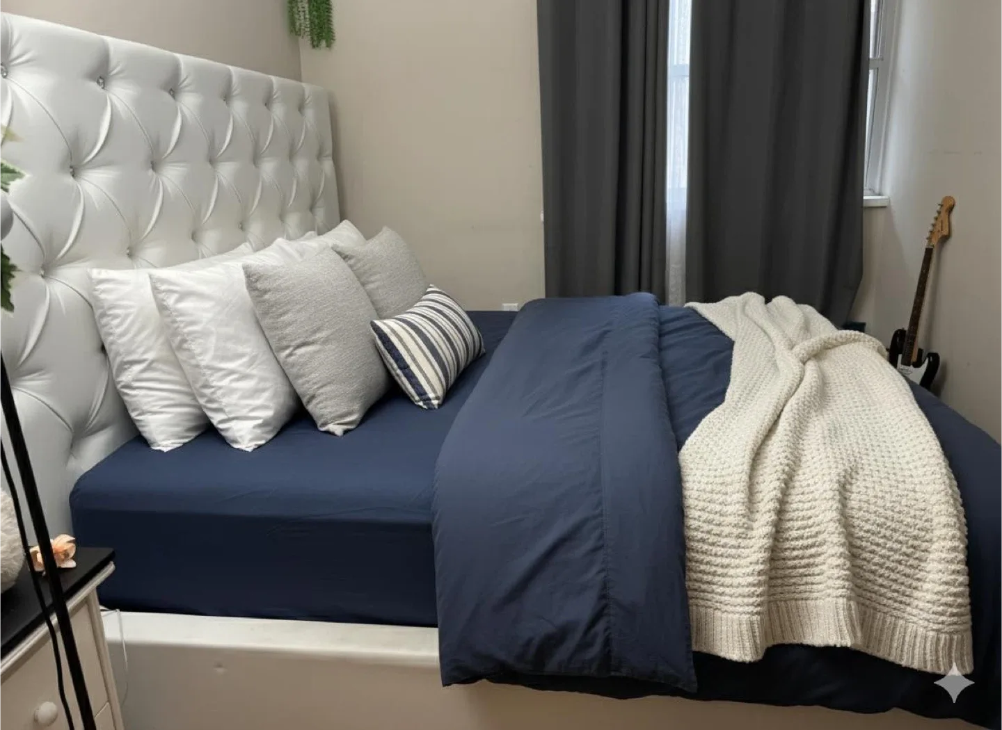 An emergency sell on a kind bed and mattress-A combo image indicator(3)