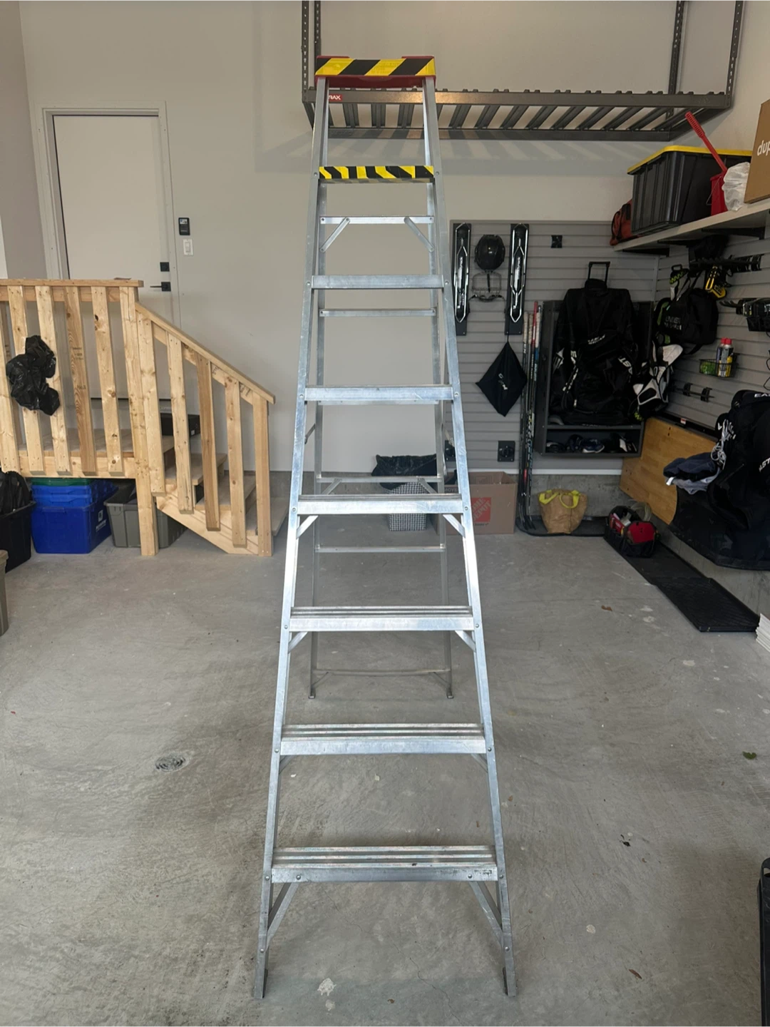 Aluminum Step Ladder