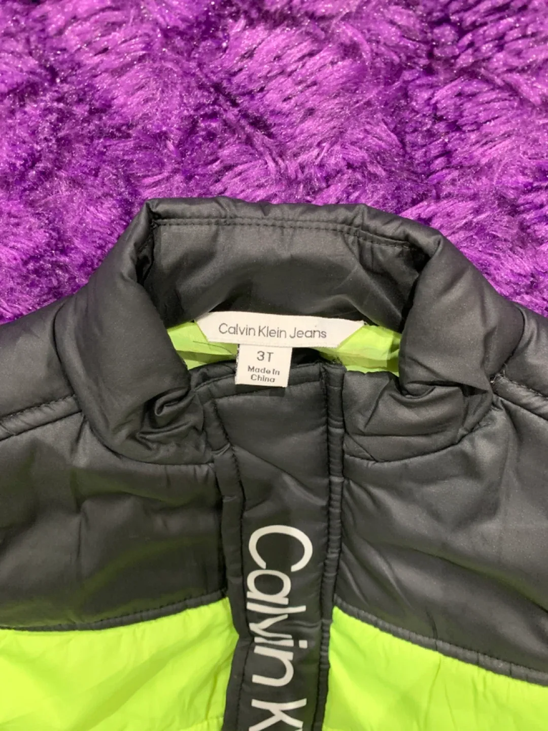 Calvin Klein Jeans Kids' Puffer Vest - Size 3T image indicator(2)