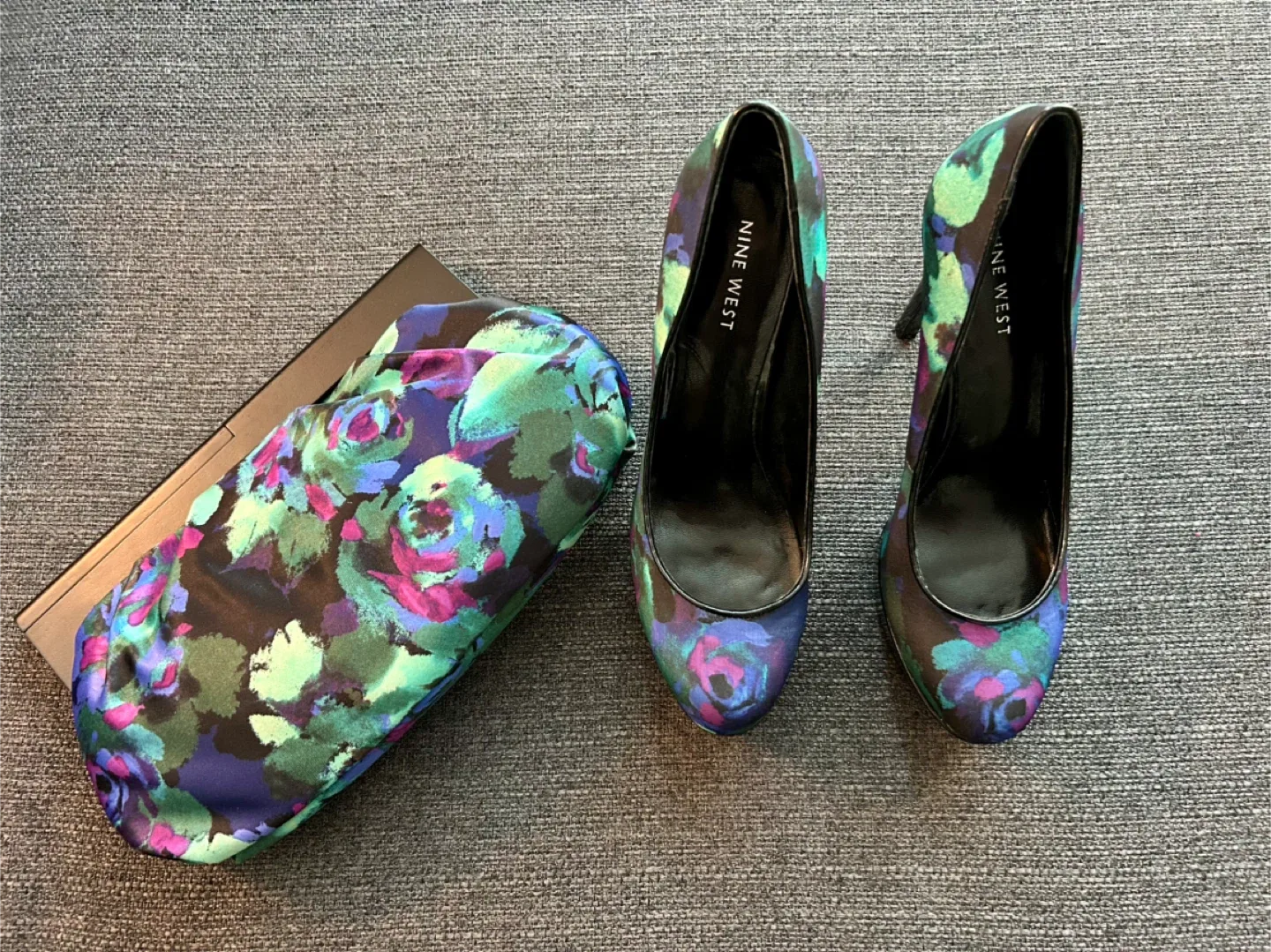 Nine West Heels & Clutch Set thumbnail