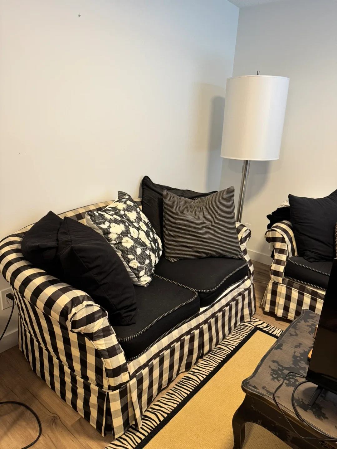 Black & White Gingham Sofa & Loveseat Set