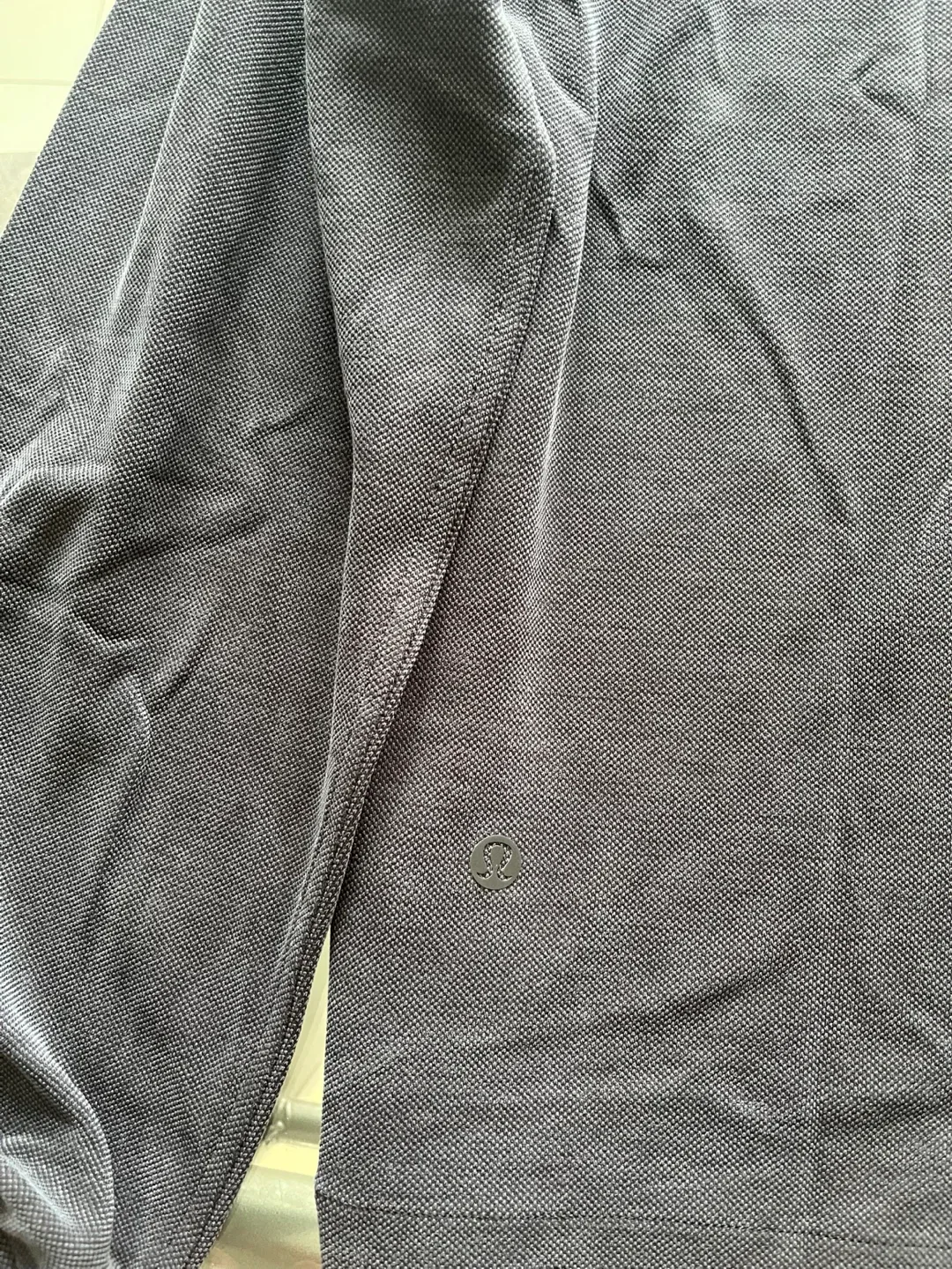 Lululemon Softstreme Pique Oversized LS Polo - M image indicator(2)