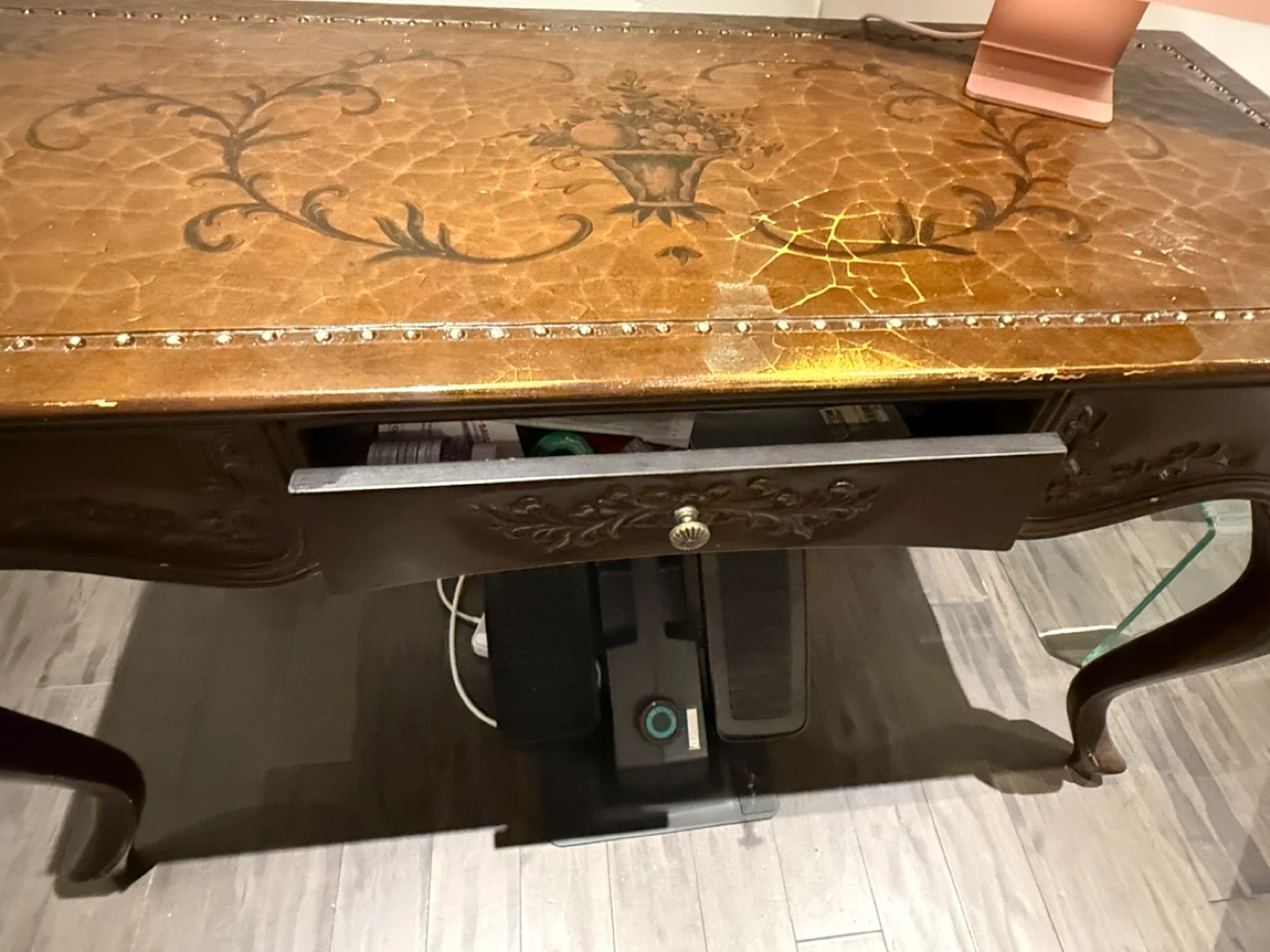 Vintage Brown Leather Top Desk - photo 4