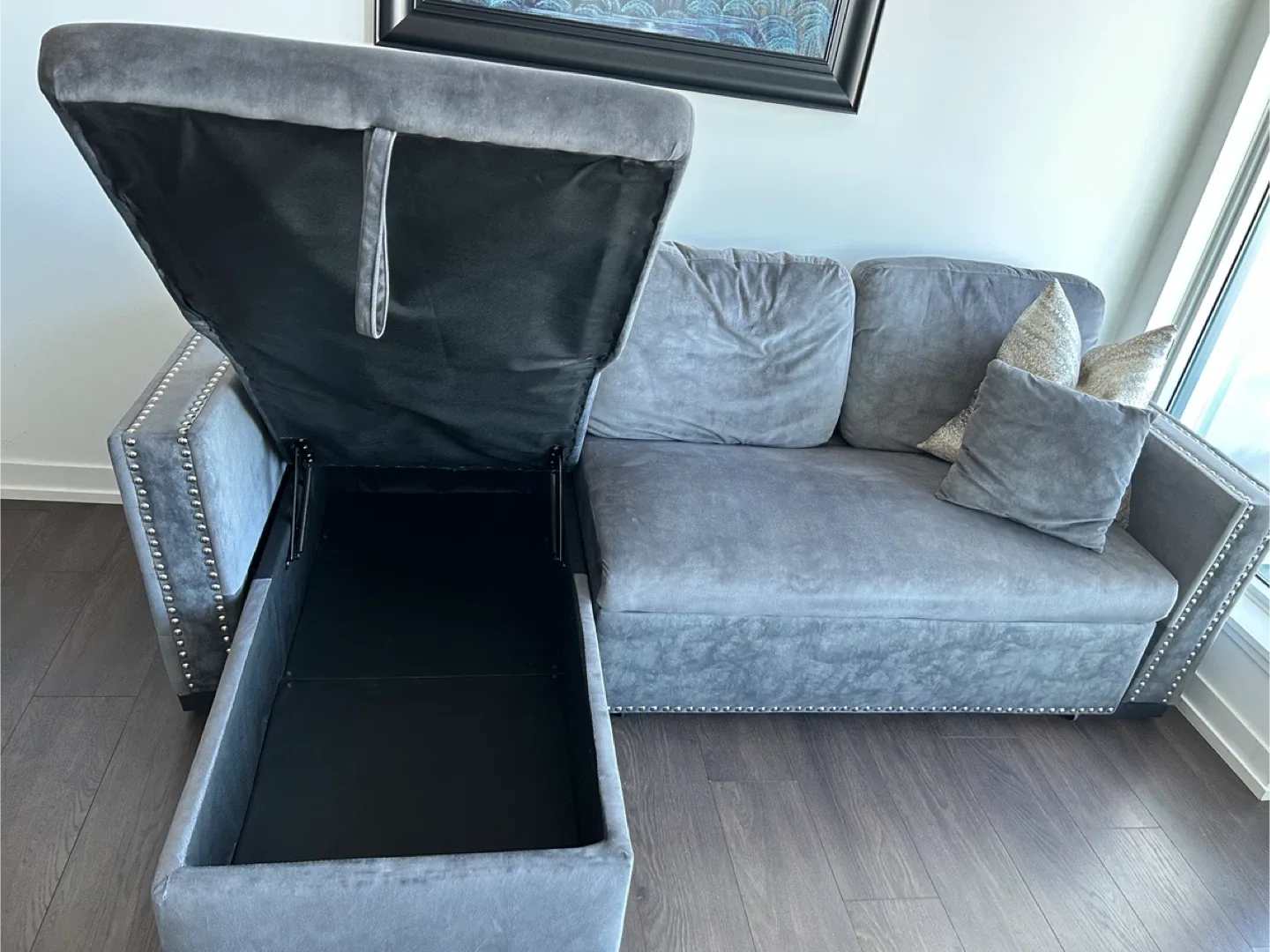 Grey Sectional Sofa image indicator(3)