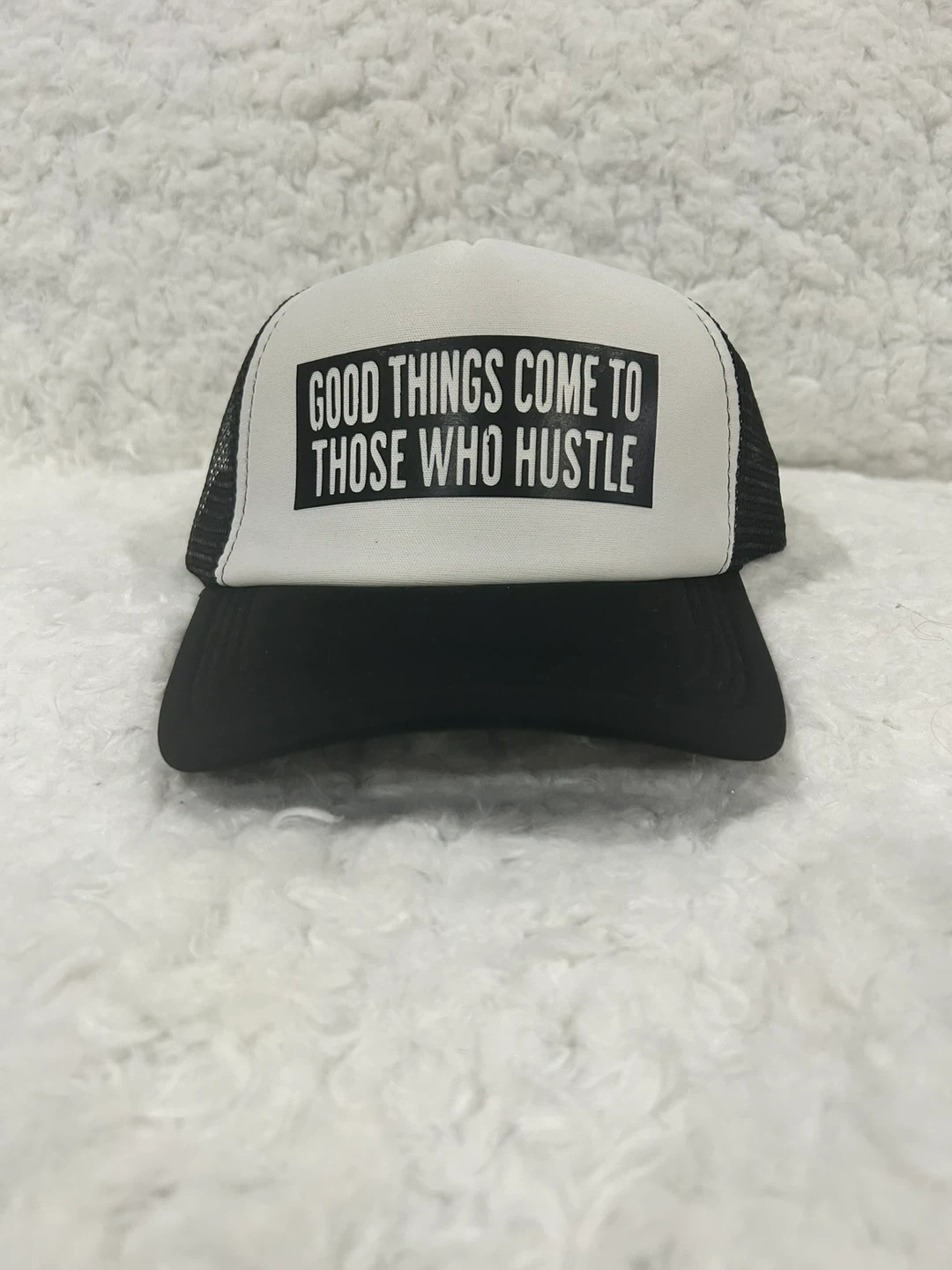 Trucker hats unisex - photo 2