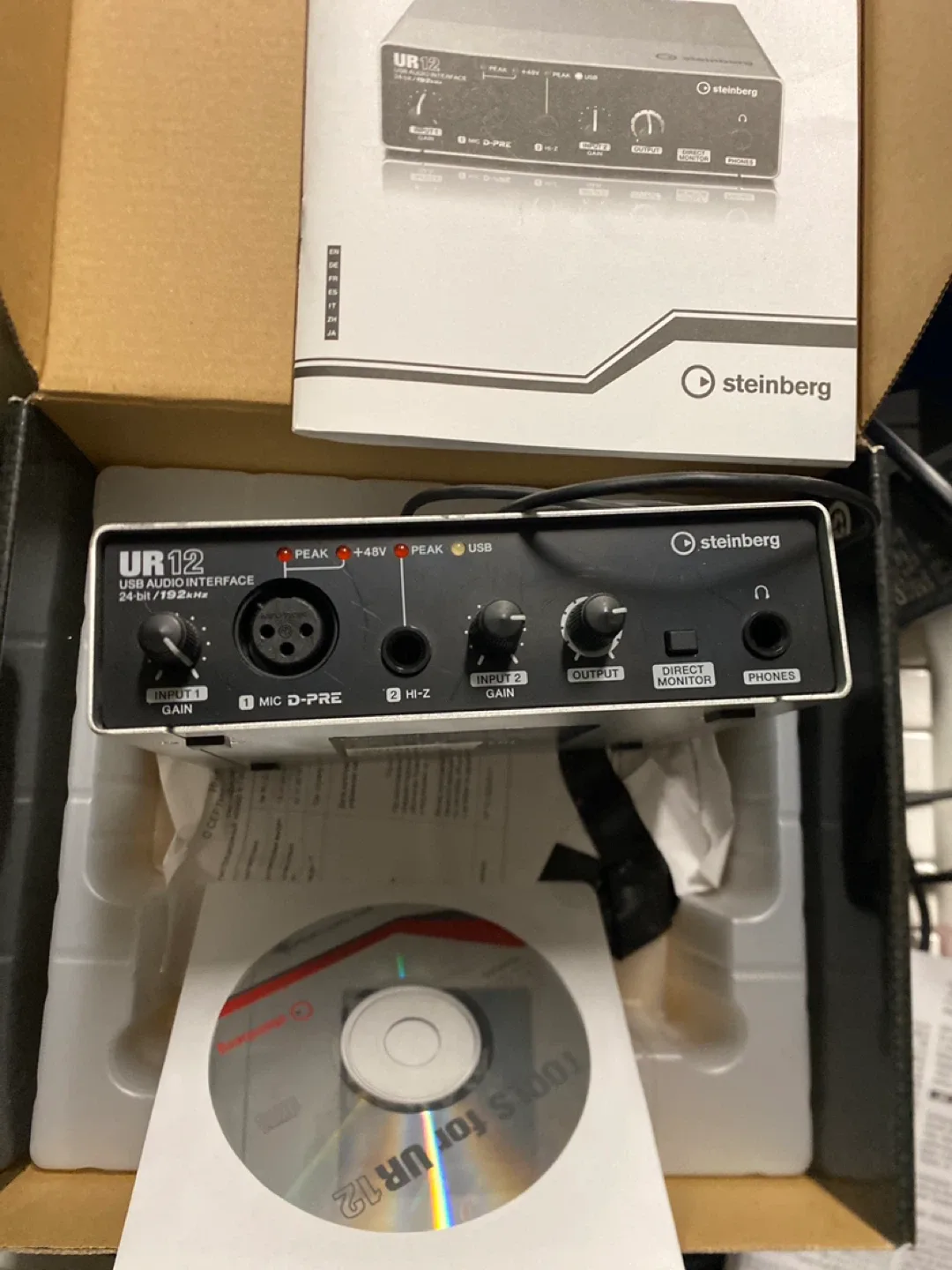 Steinberg UR12 USB Audio Interface - Like New! image indicator(2)
