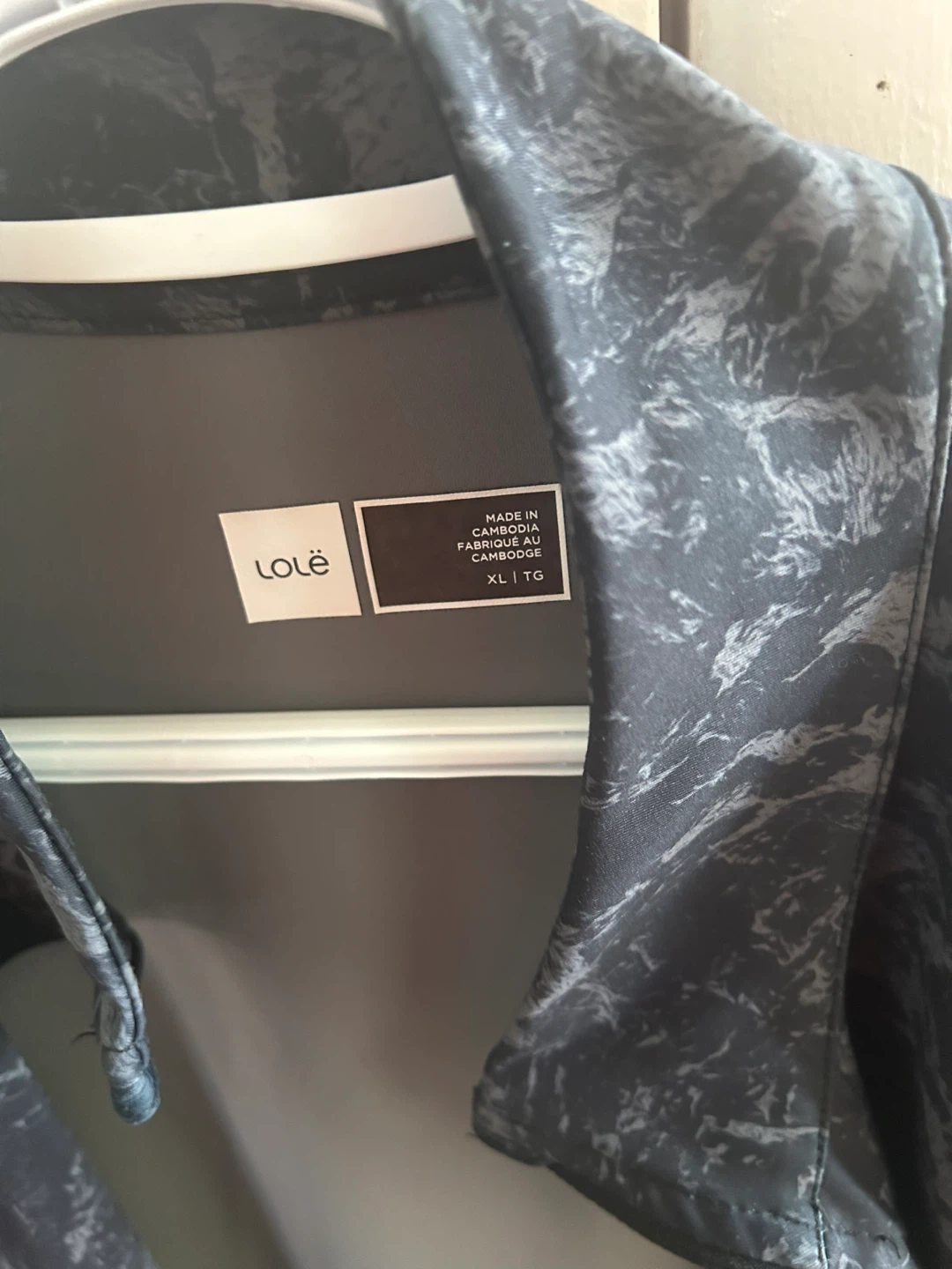 Lolë XL Grey Marble Print Jacket - photo 2
