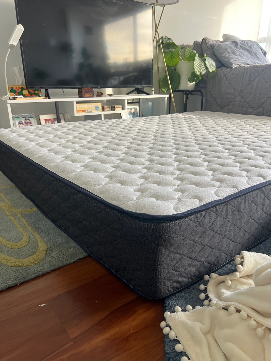 Sleepys Queen Mattress - photo 2