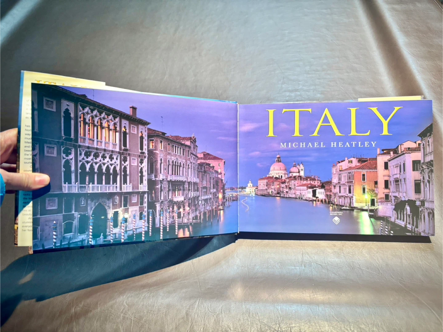 ITALY HARDCOVER TRAVEL BOOK - photo 2