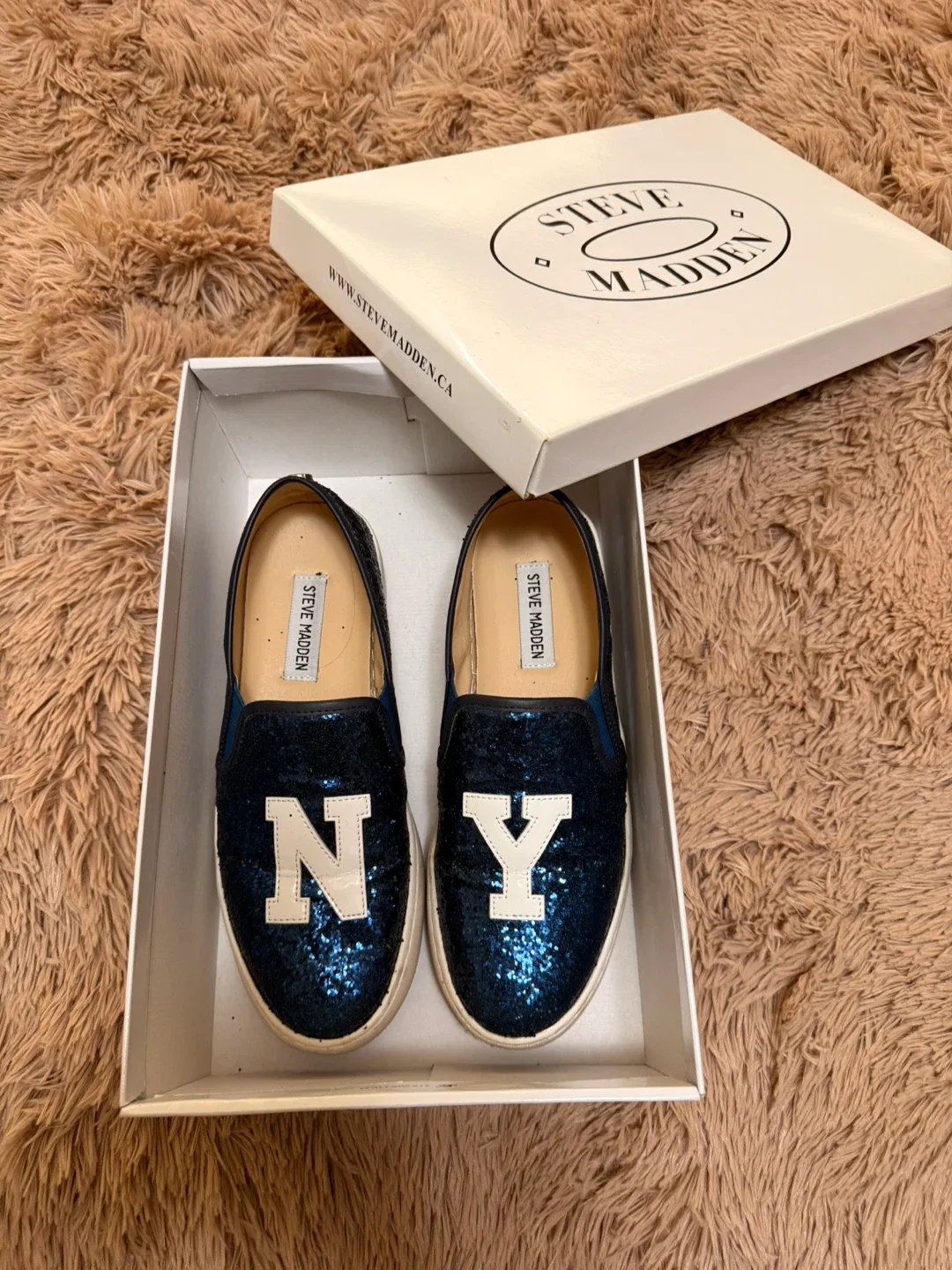 Steve Madden NY Shoes image indicator(2)