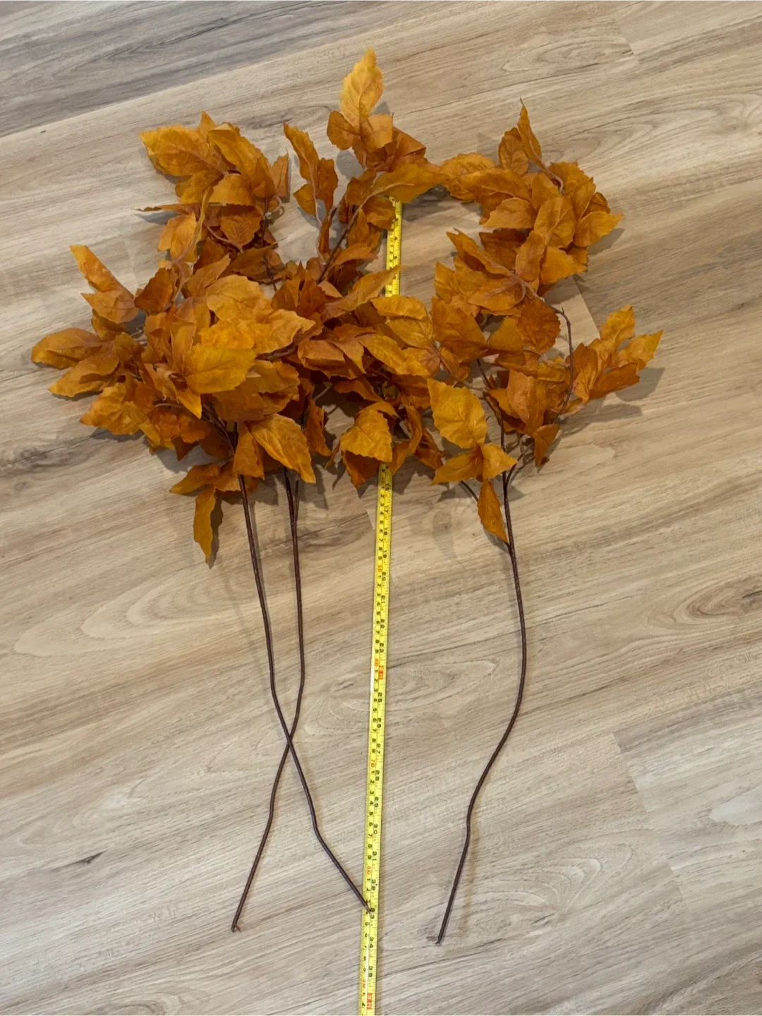 Artificial Fall Leaves Branch Decor image indicator(3)